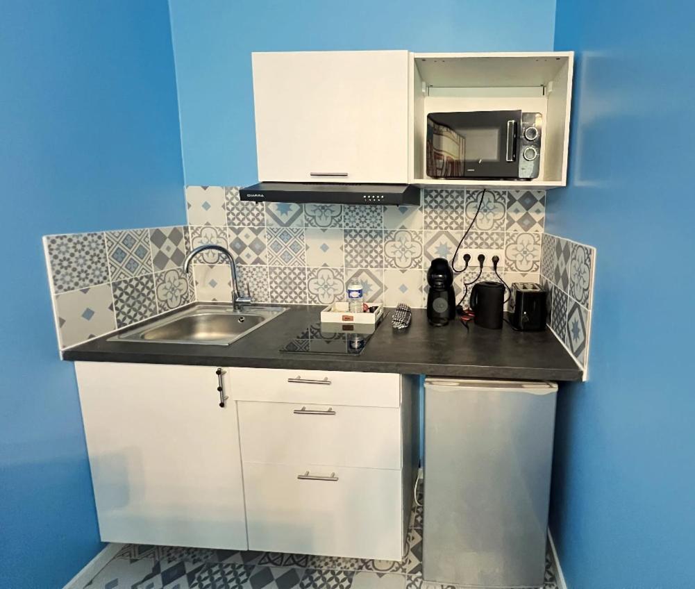 Studio Lisbonne - Plein centre-ville refait à neuf avec parking gratuit