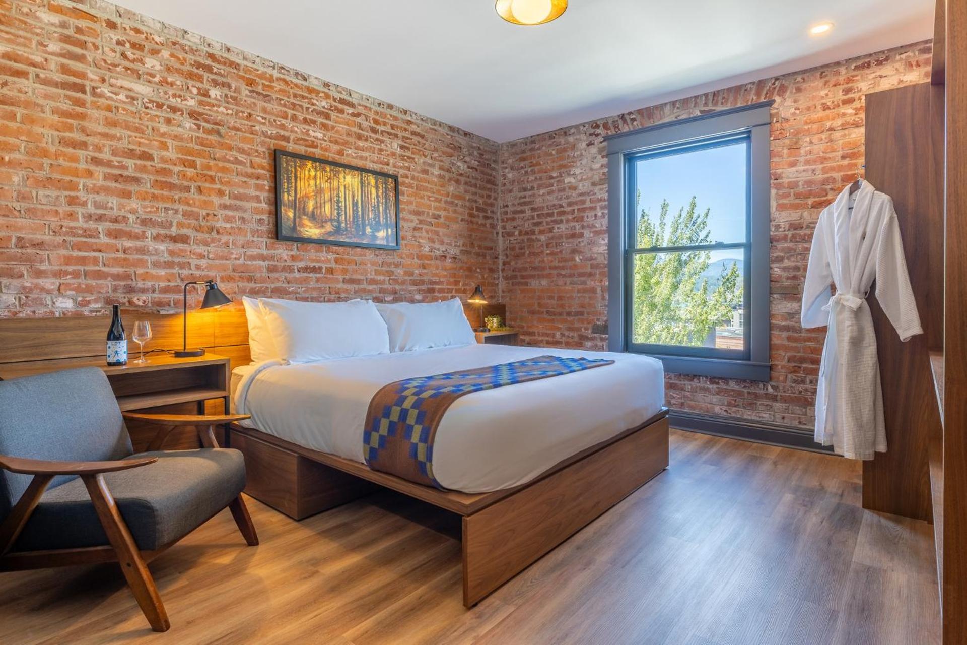 Lightwell Hotel & Spa