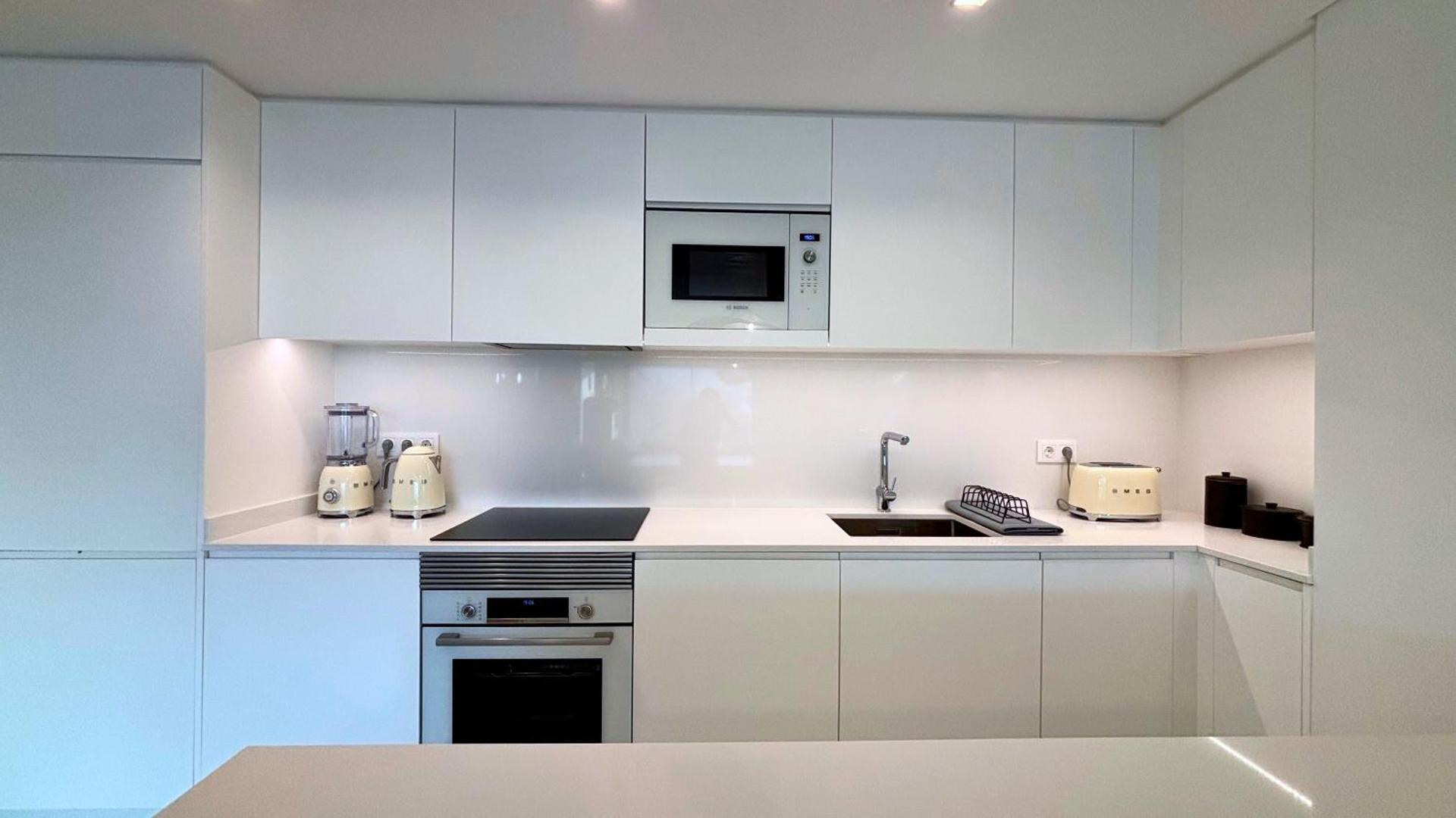 The Venus Apartment By Sam Houses