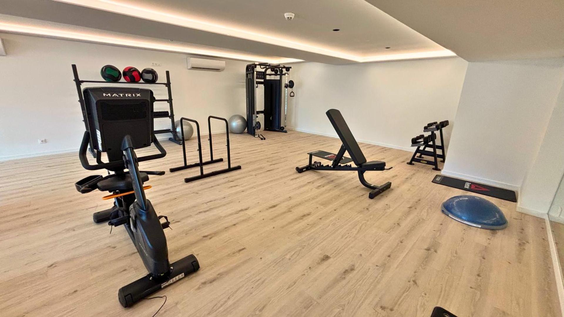 The Venus Apartment By Sam Houses