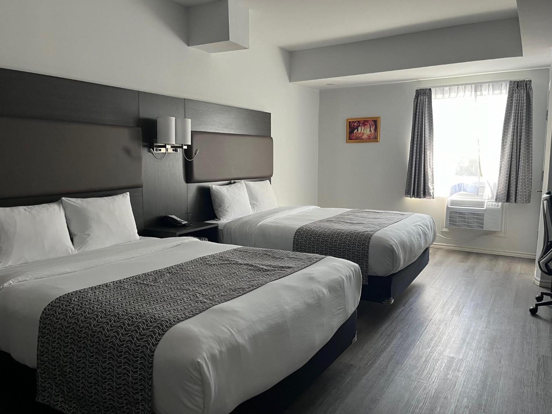 Travelodge by Wyndham Rigaud