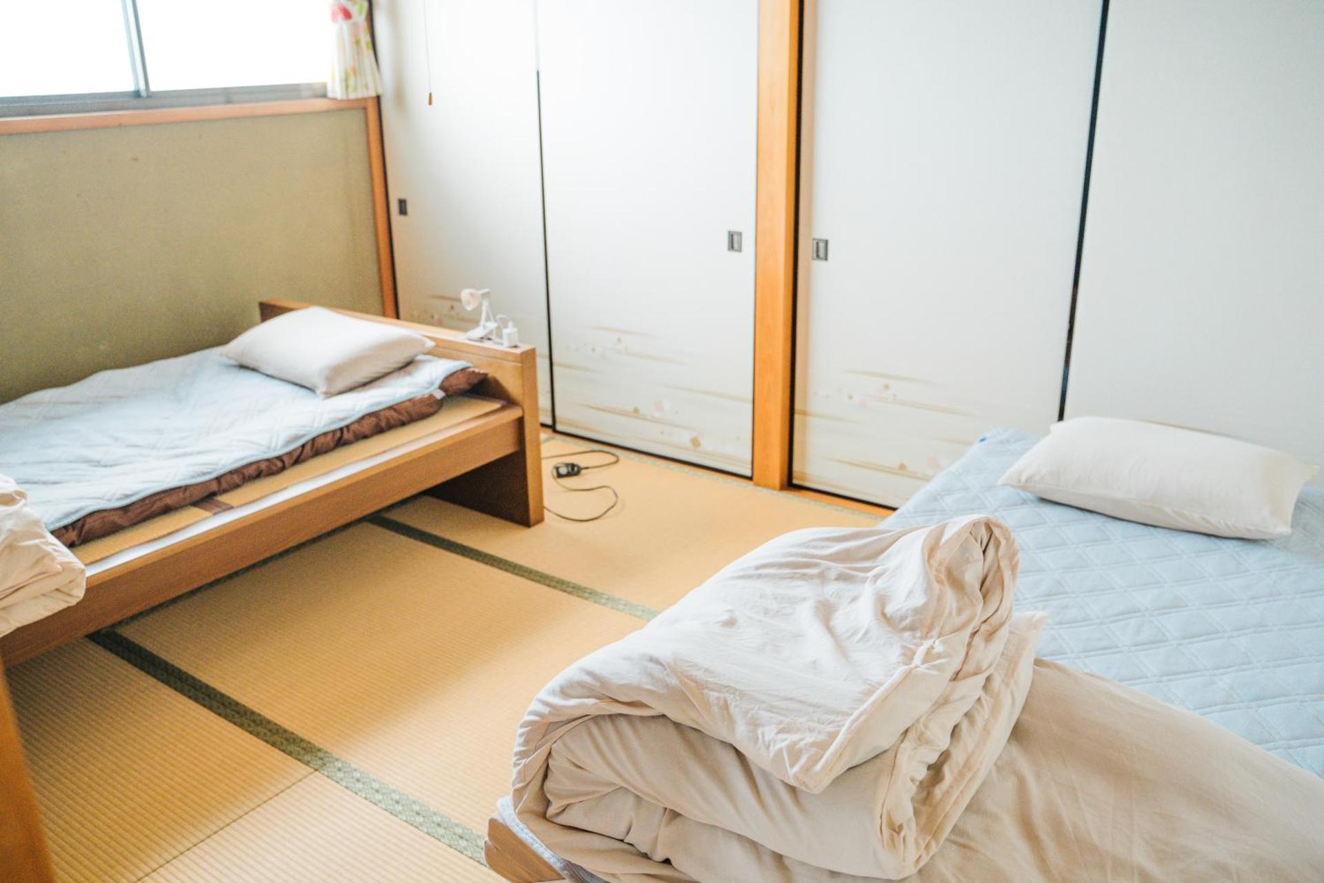 木の家ゲストハウス松山ドミトリー館