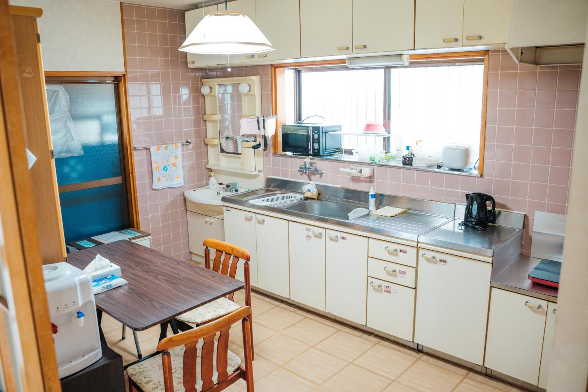 木の家ゲストハウス松山本館