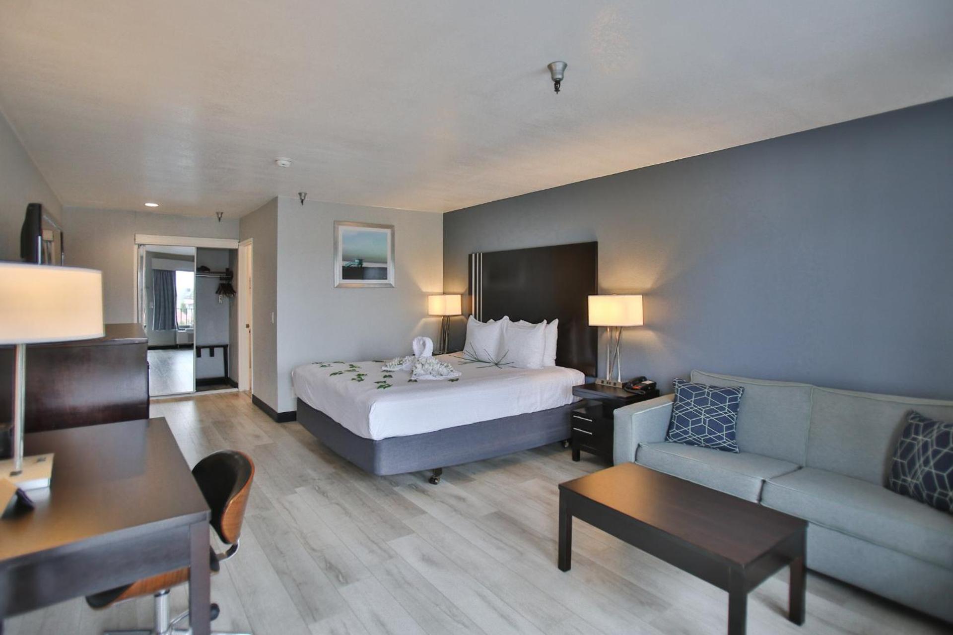 Best Western Surf City