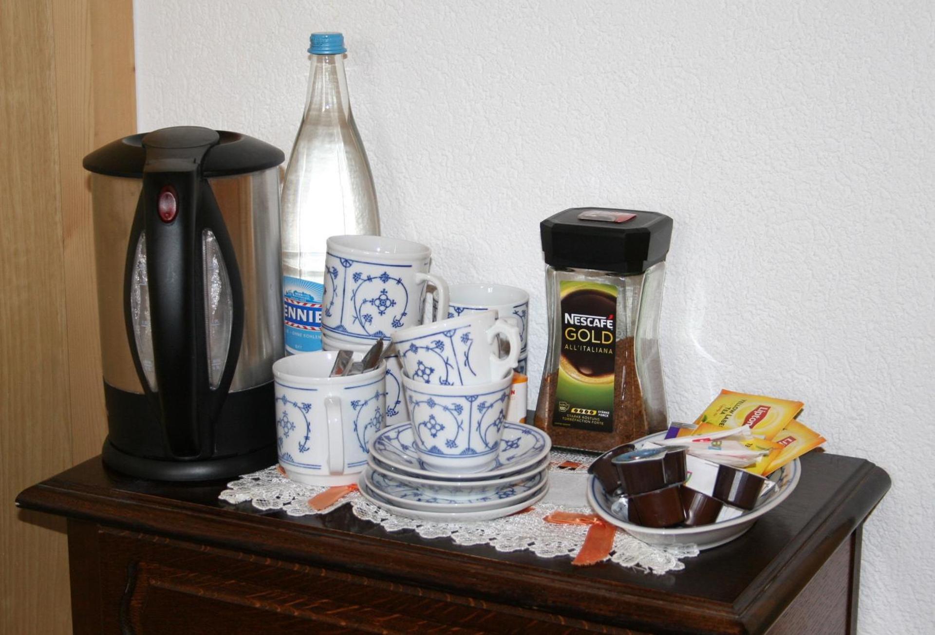 Coffee/tea facilities