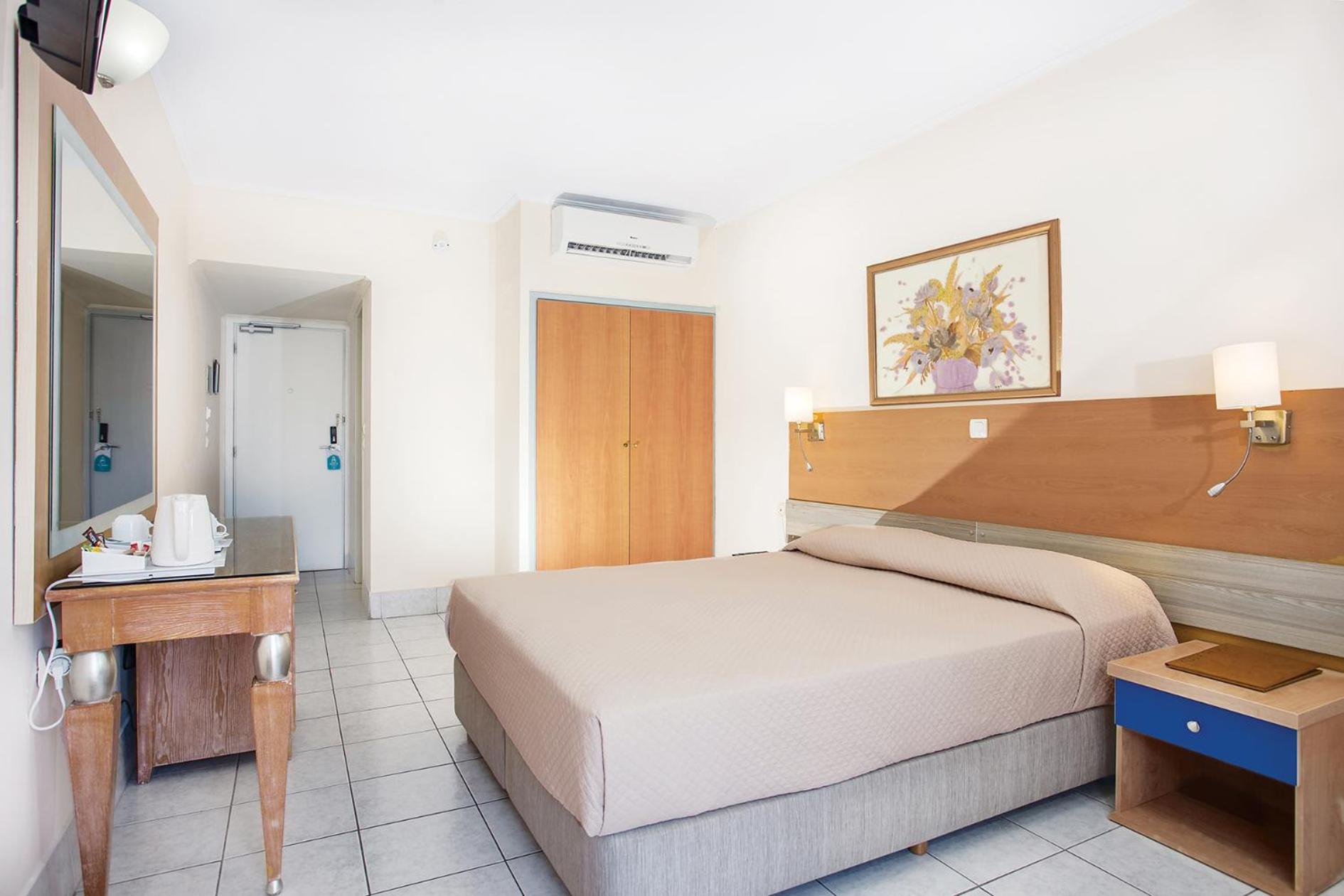 Twin Room with Harbor View