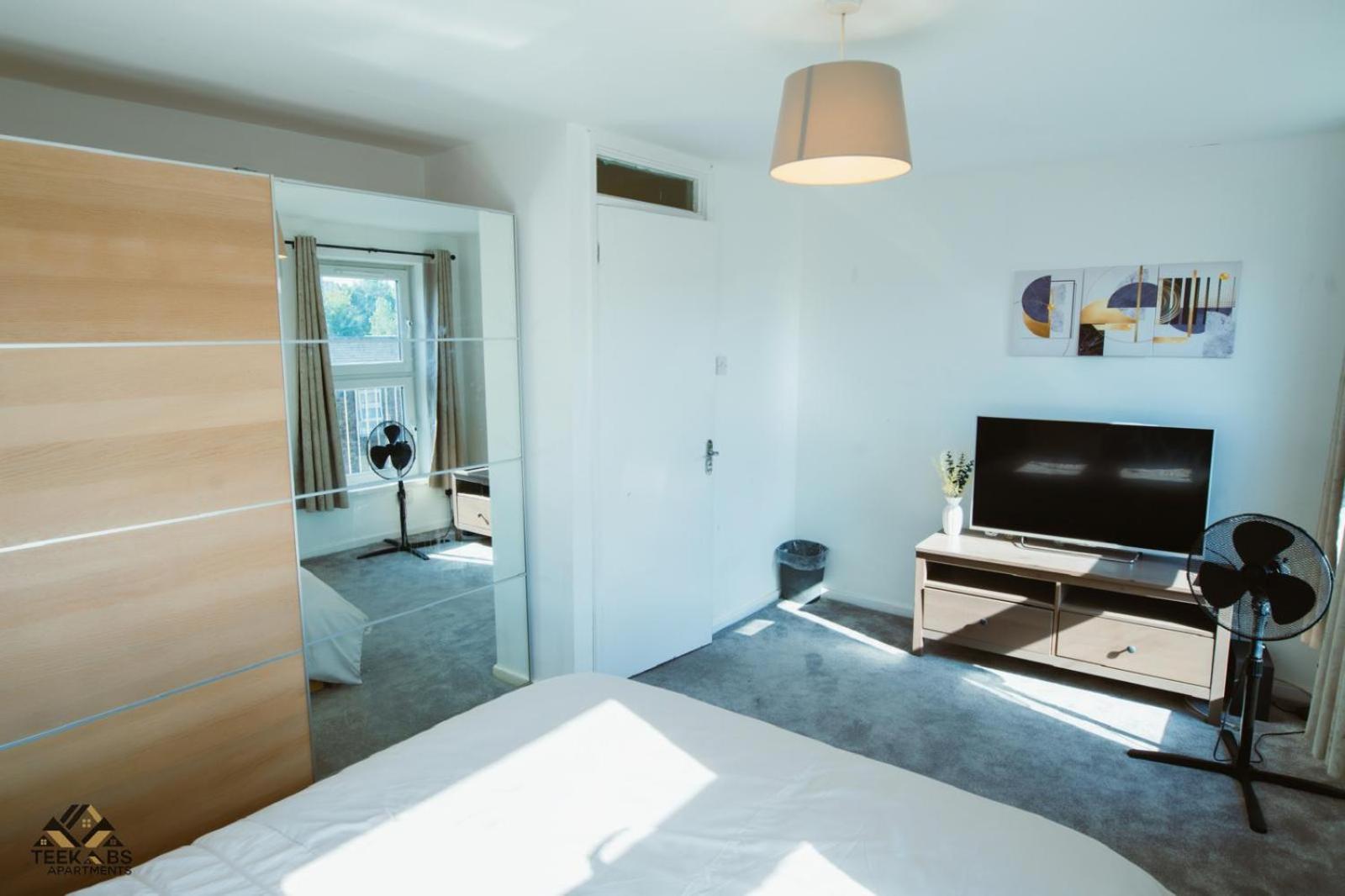 Modern 2 bedroom Terrace