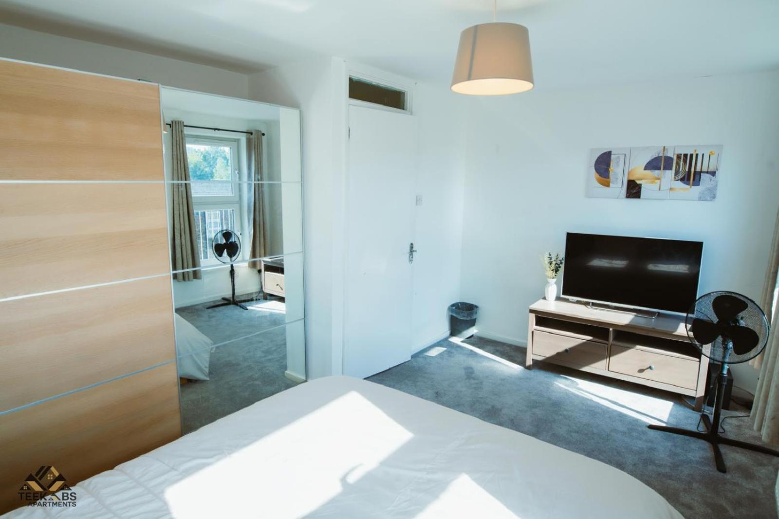 Modern 2 bedroom Terrace