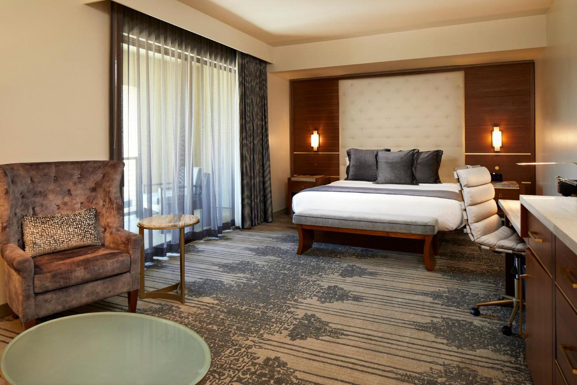 Legacy Resort Hotel & Spa