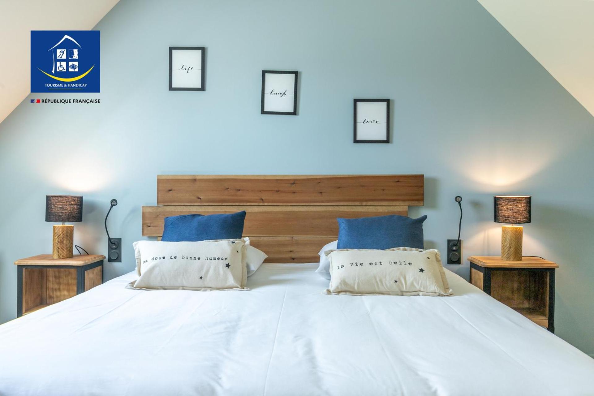 6 ch, 5 salle de bain, 25 minutes du Zoo de Beauval et Chambord, 12 pers