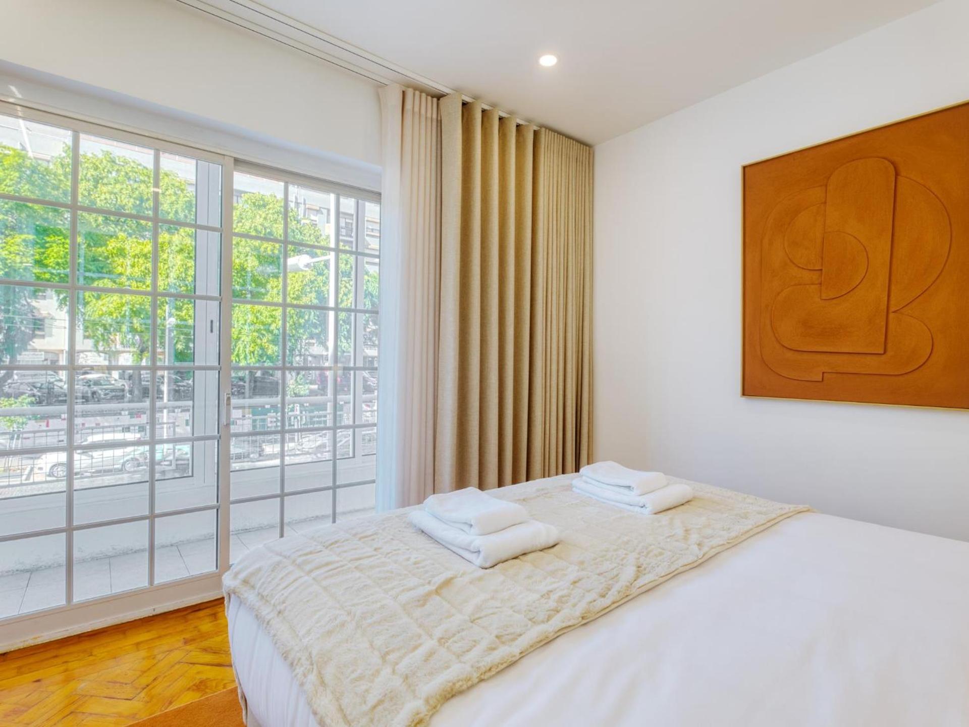 Vita Portucale ! Almada Trendy Retreat