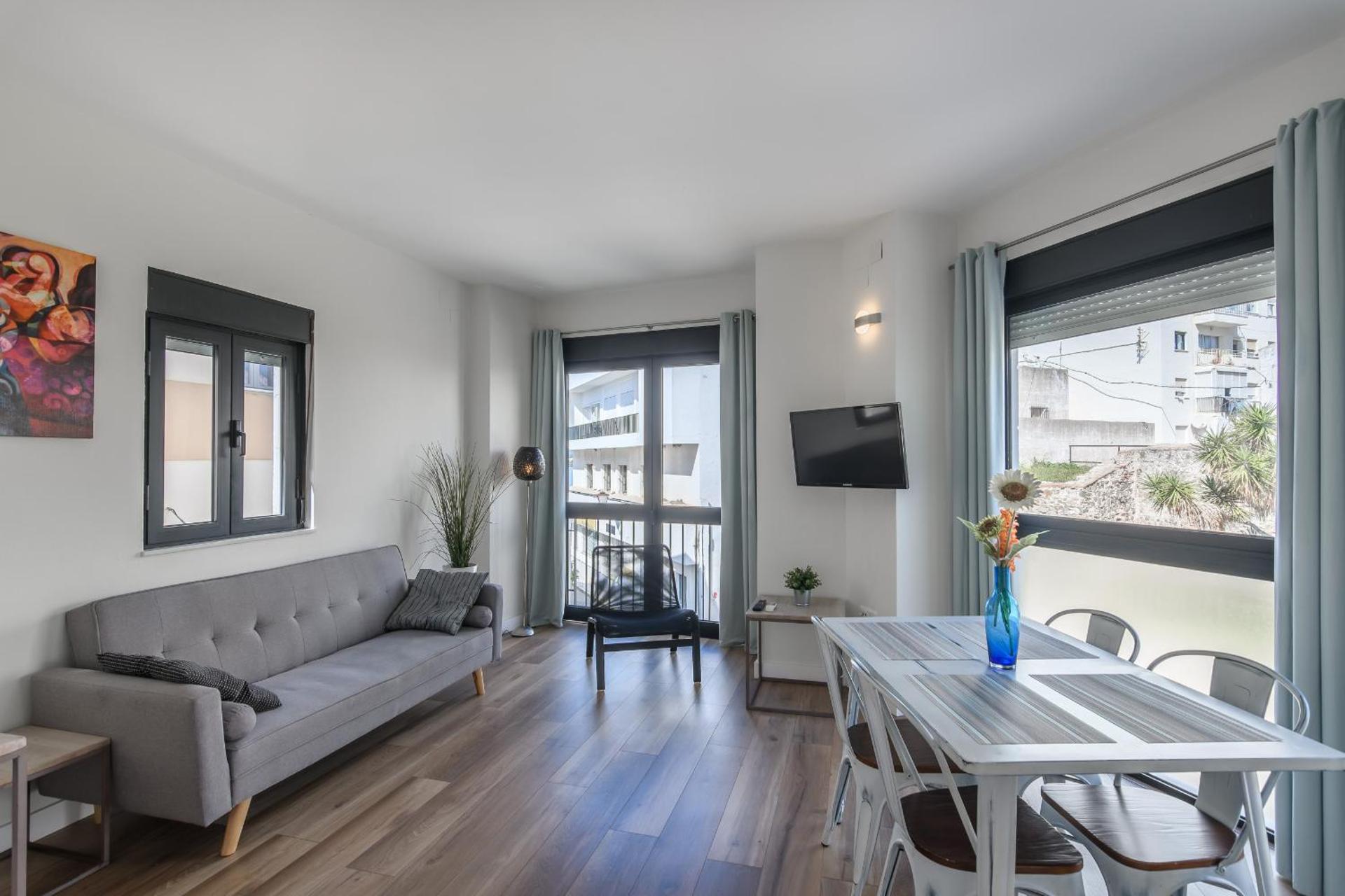 Communal lounge/ TV room