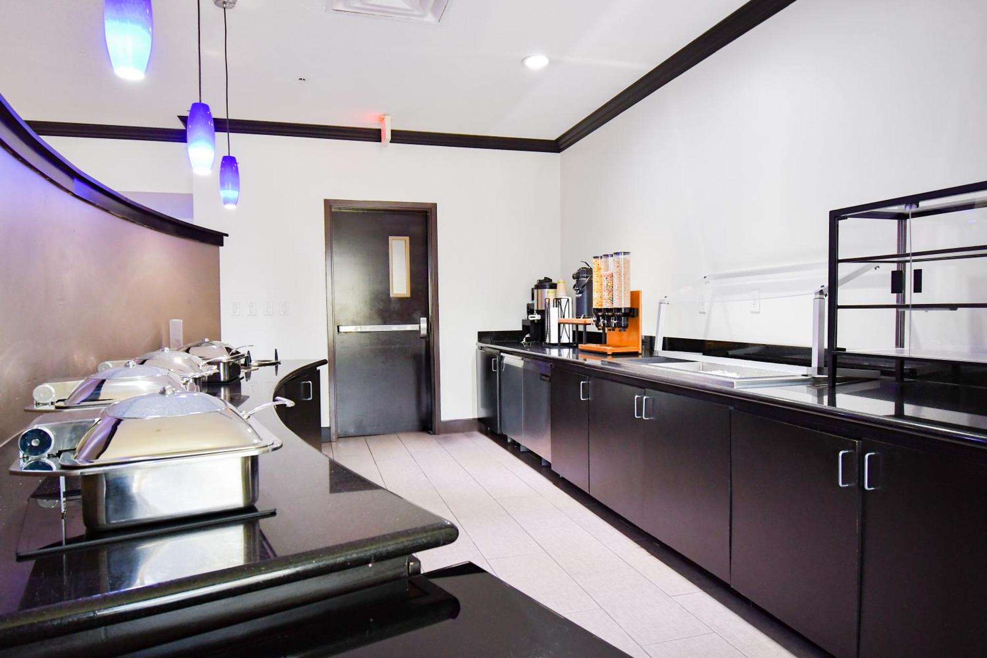 Holiday Inn San Antonio North Stone Oak Area by IHG-Newly Renovated