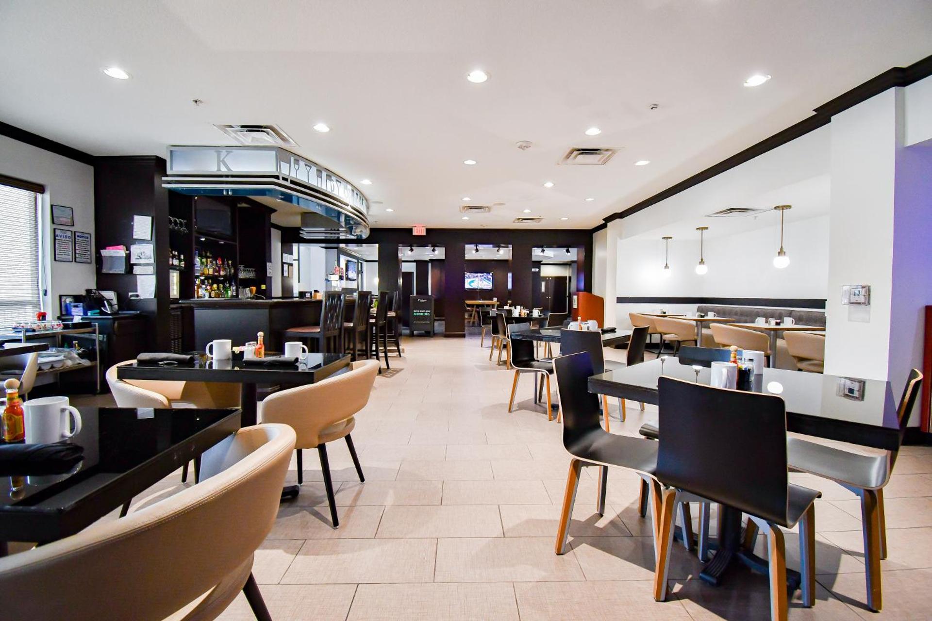 Holiday Inn San Antonio North Stone Oak Area by IHG-Newly Renovated