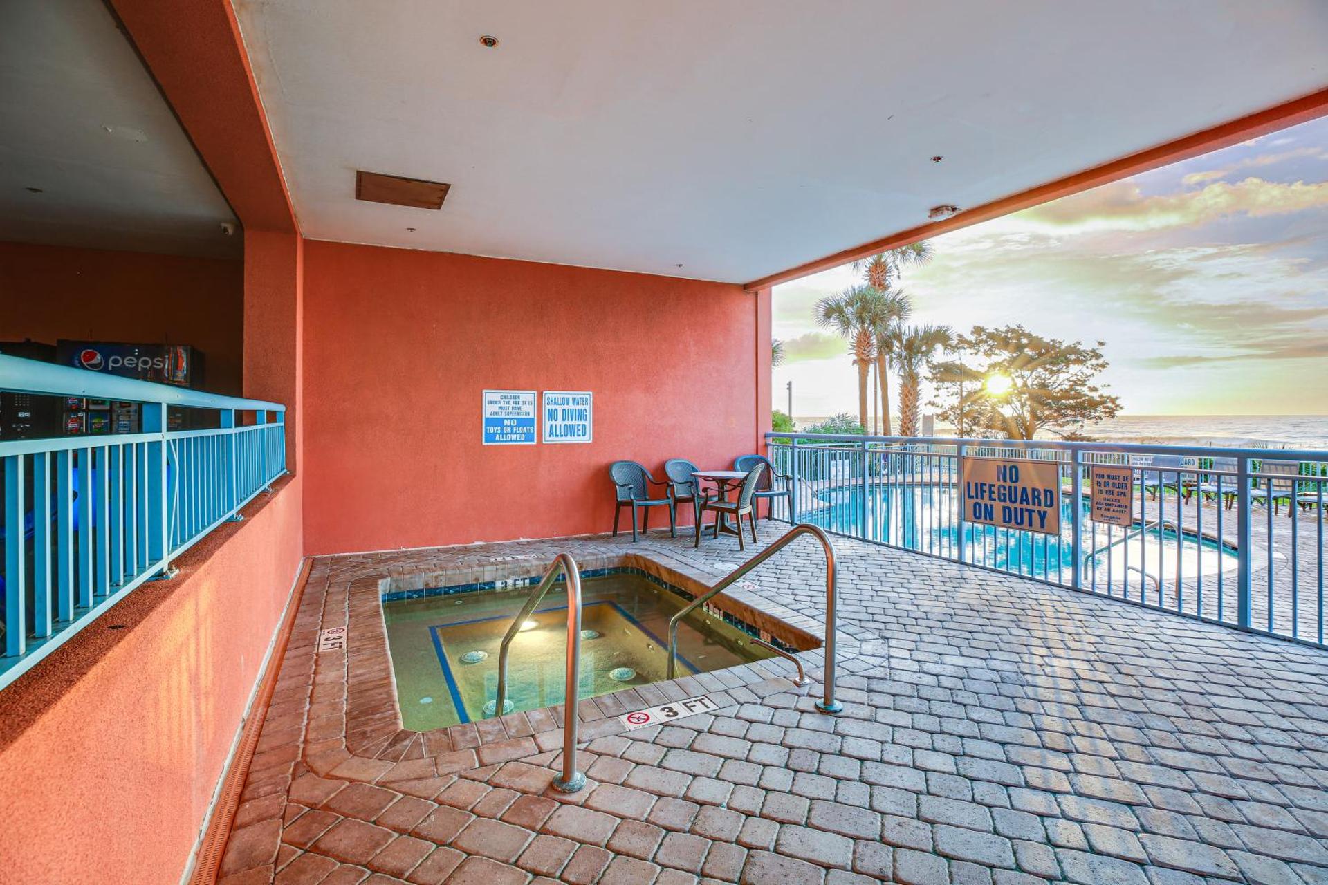 Myrtle Beach Retreat Steps to Ocean and Pier!