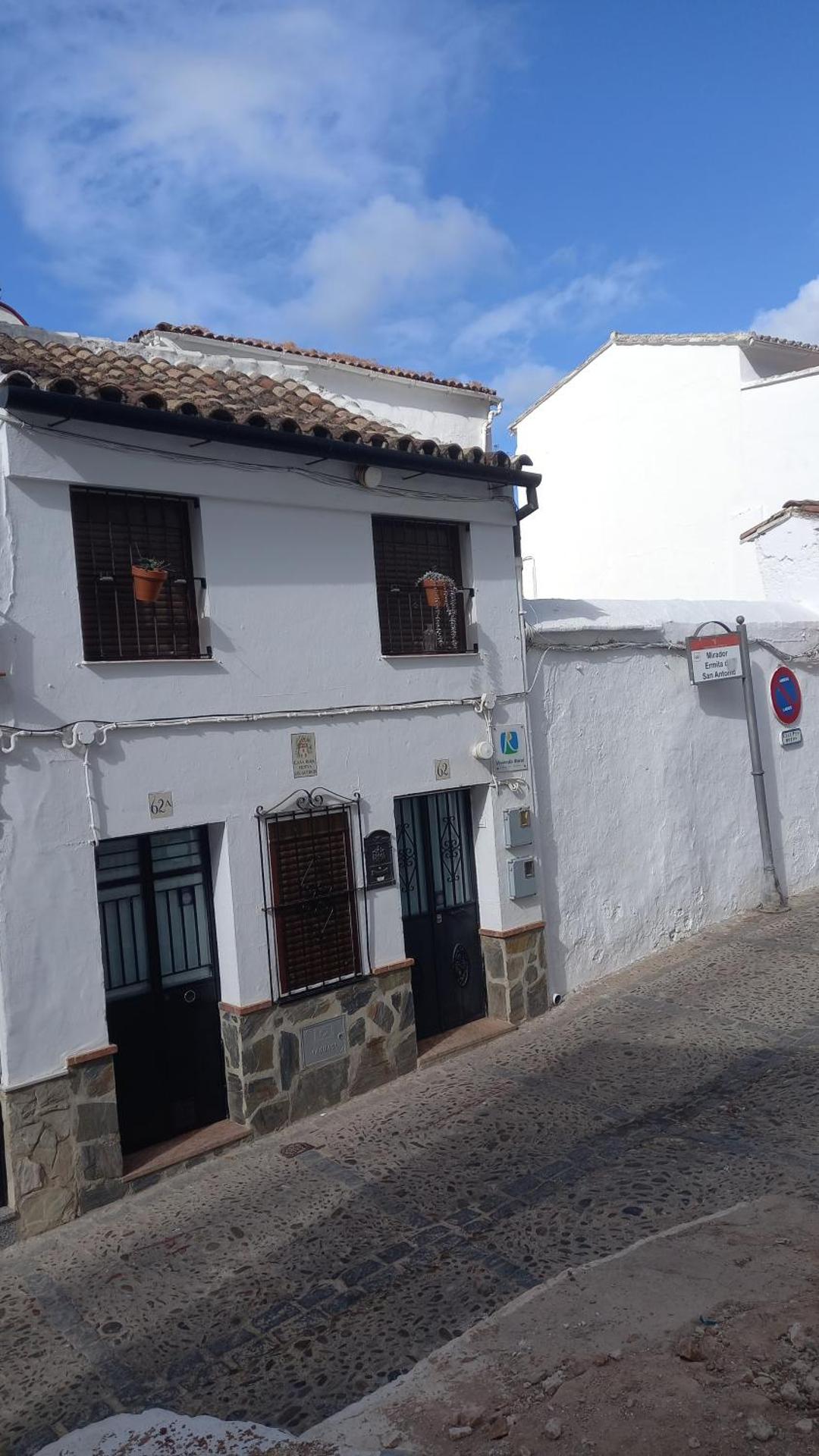 El Refugio Rojo de Ubrique