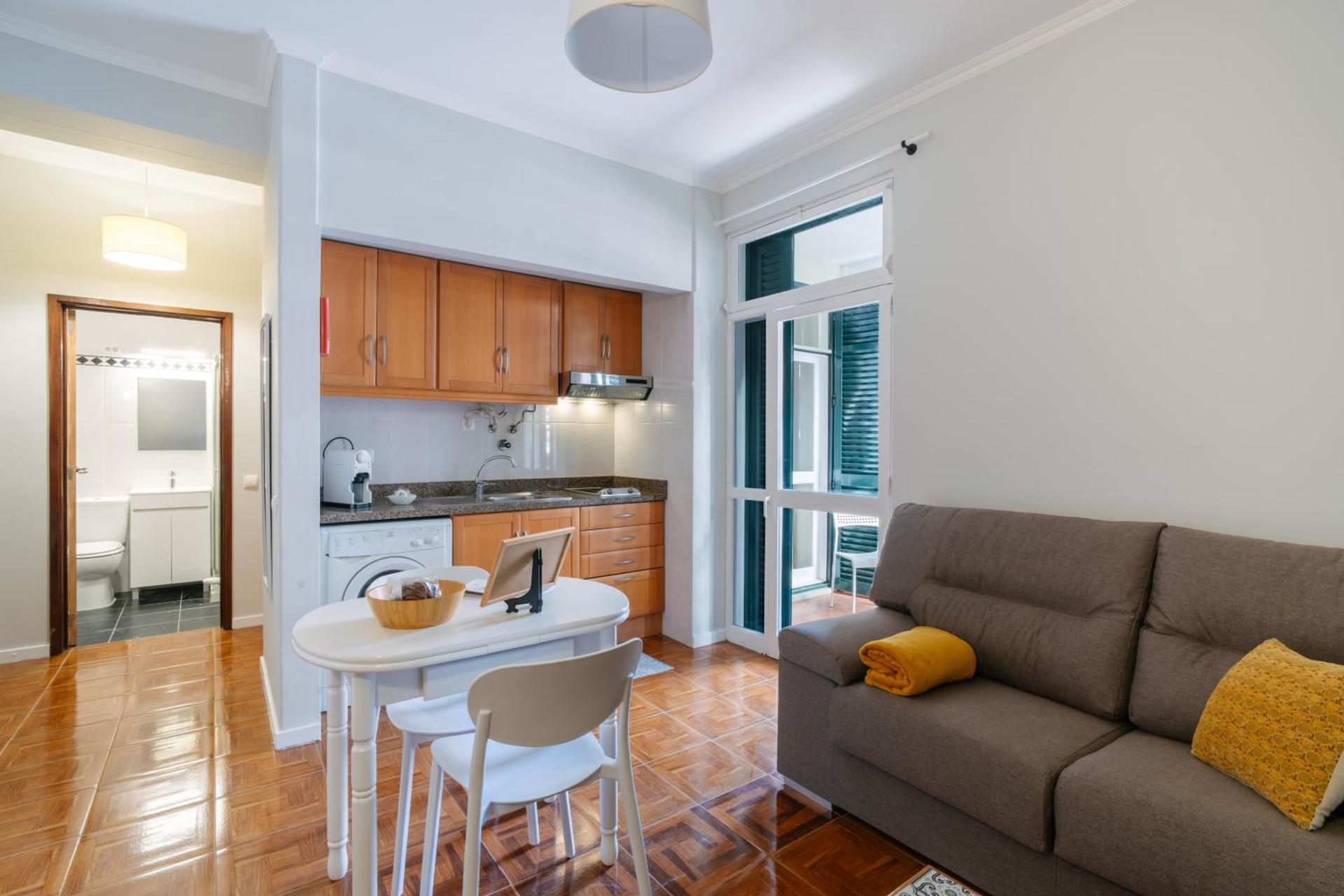 Casa Branca Apartments by Wanderlust Madeira, vacation rentals