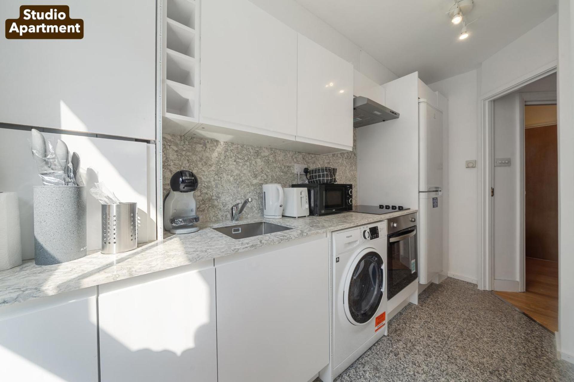 Wardour Street Soho Modern Studio, 1 and 2 Bedroom Apartments