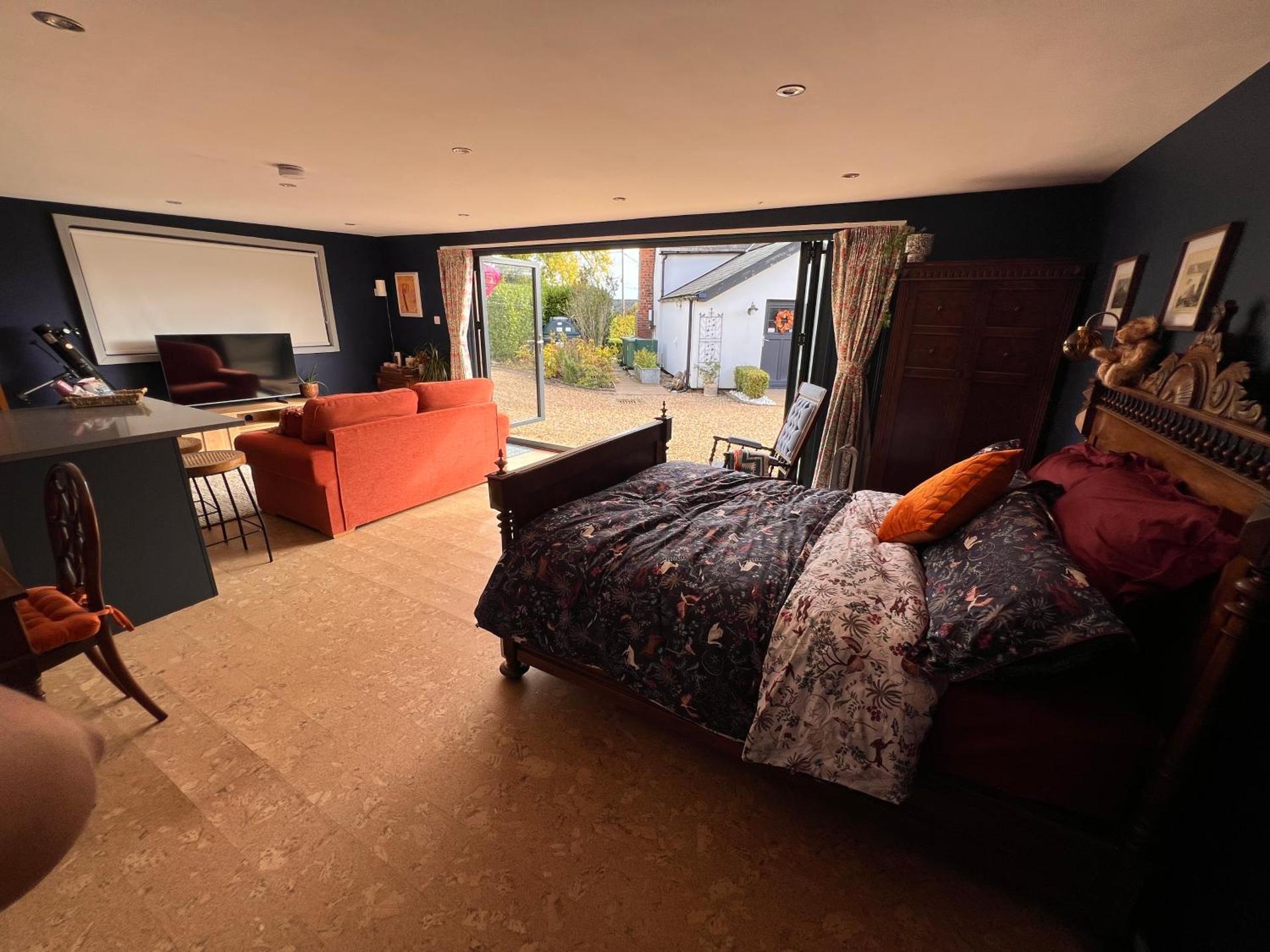 Williams Cottage A High end little home with antique style