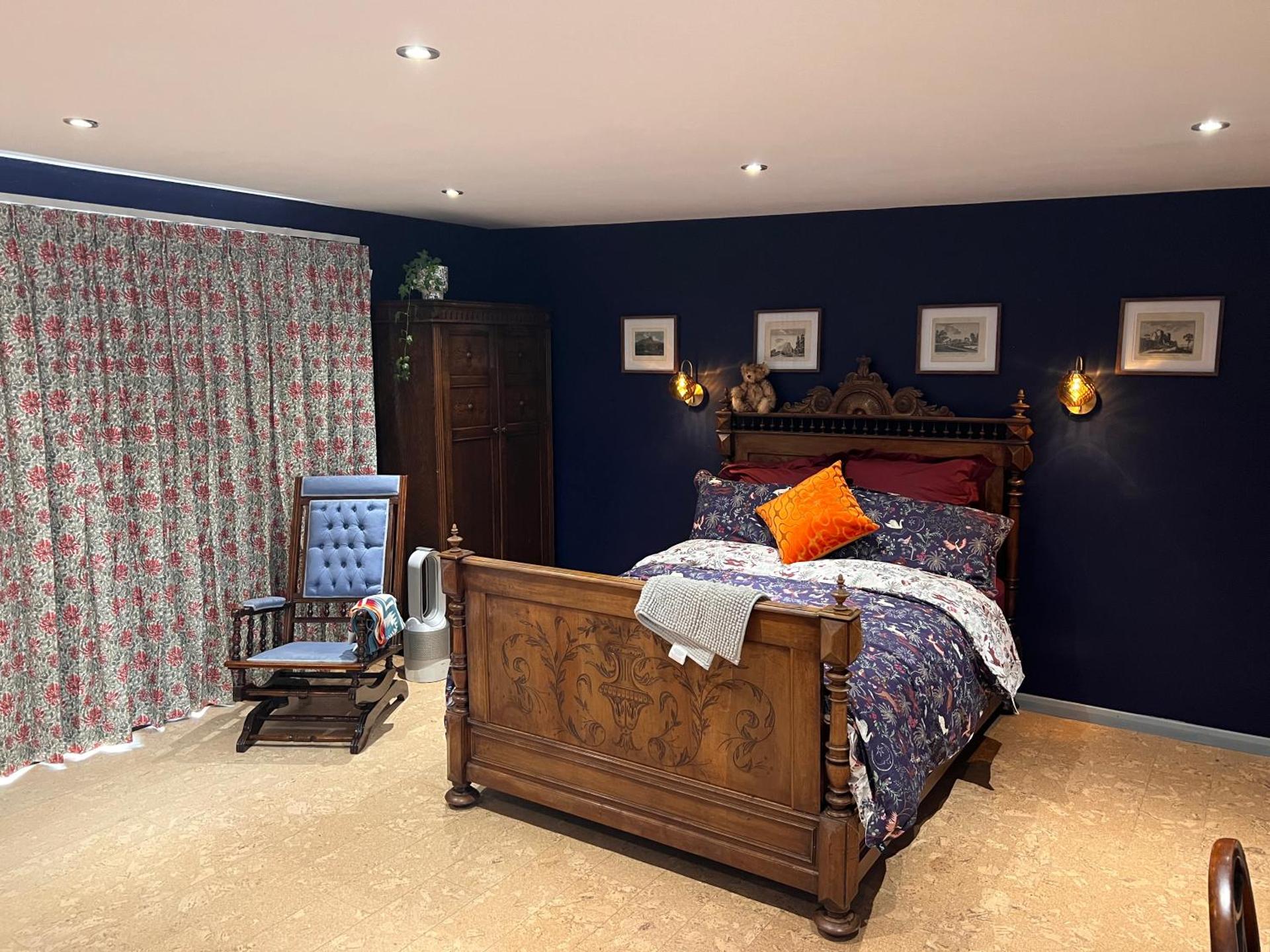 Williams Cottage A High end little home with antique style