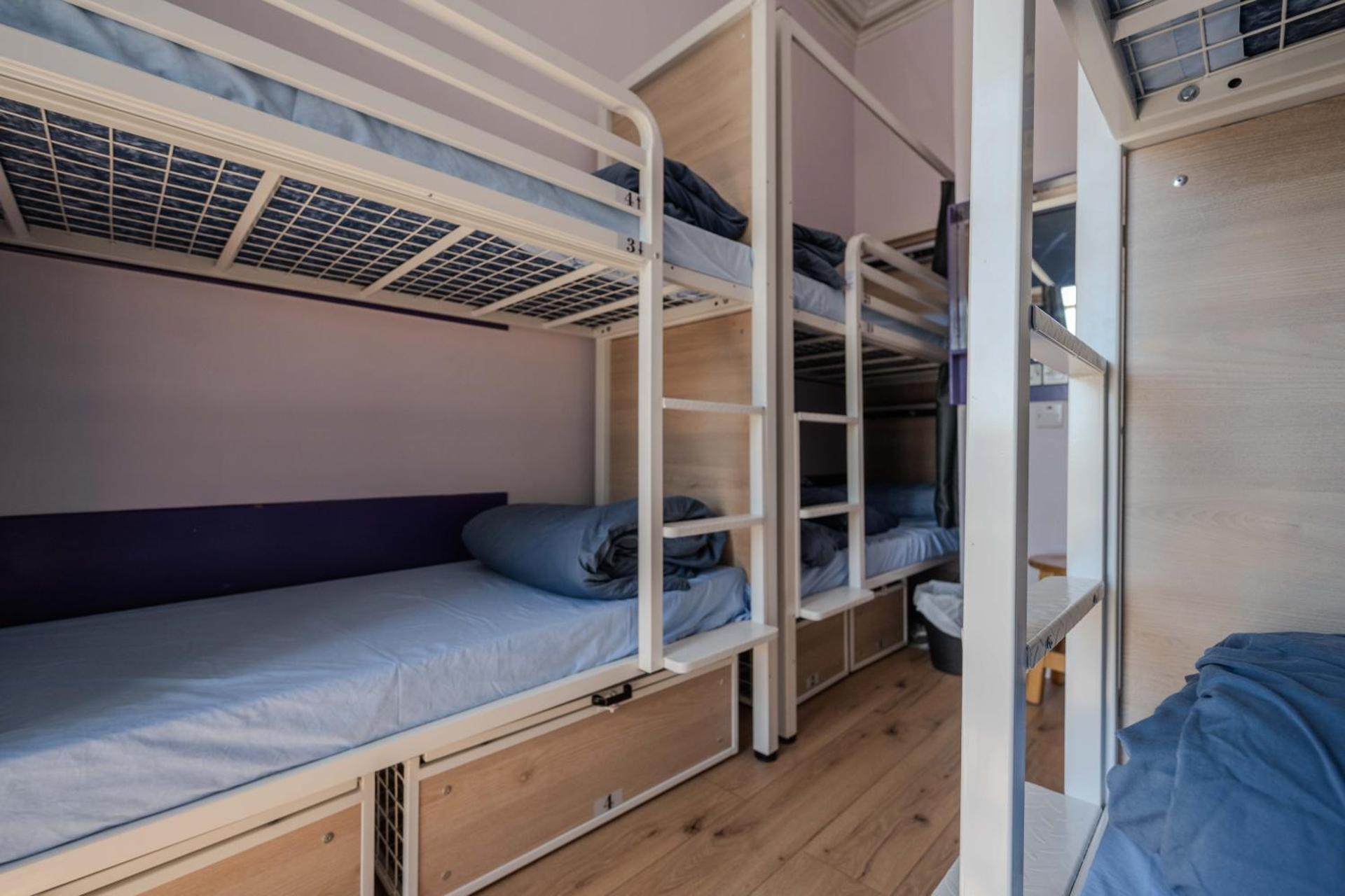 Sheilas Tourist Hostel