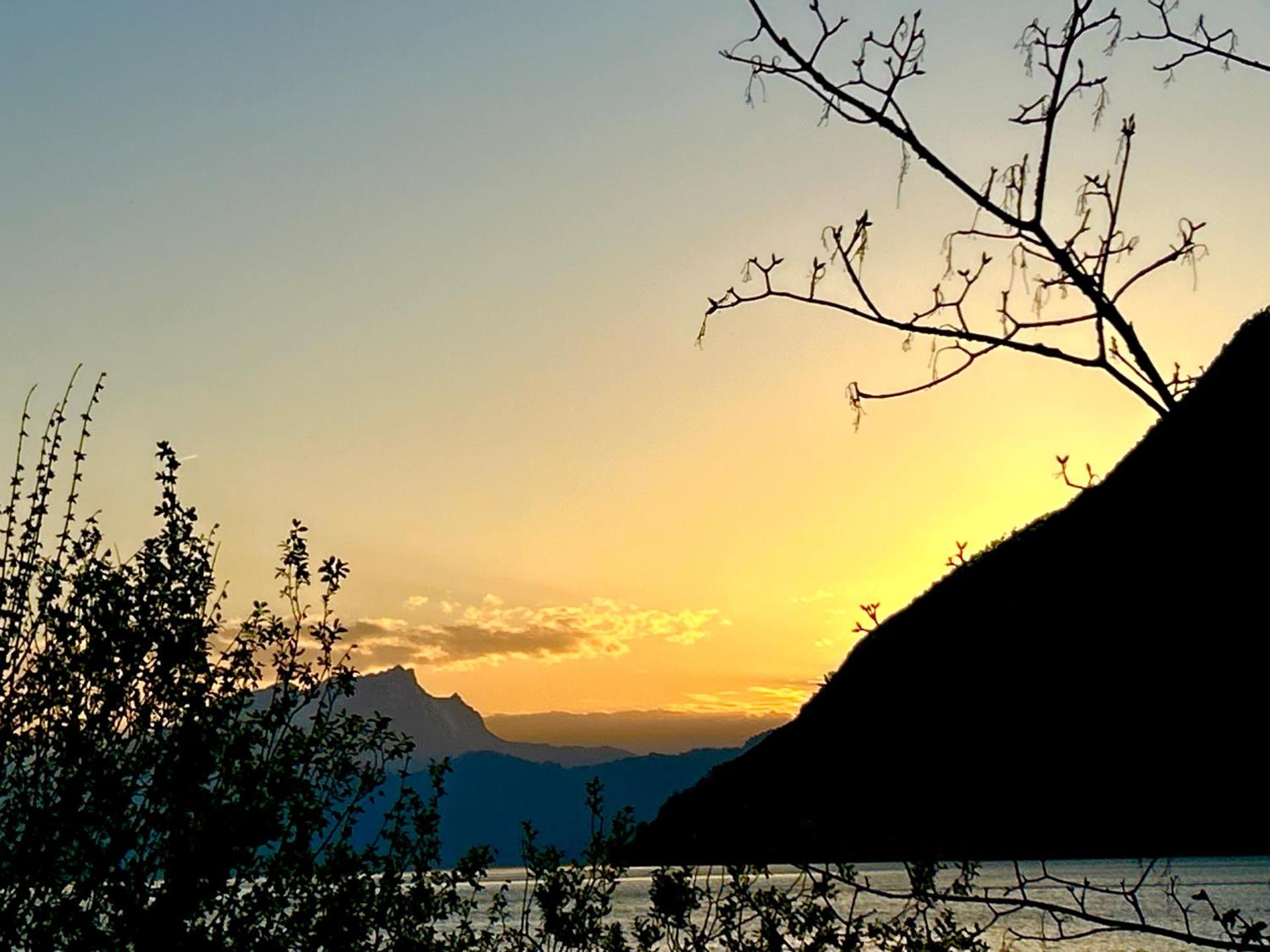 Panorama Lakeside Retreat Seelisberg