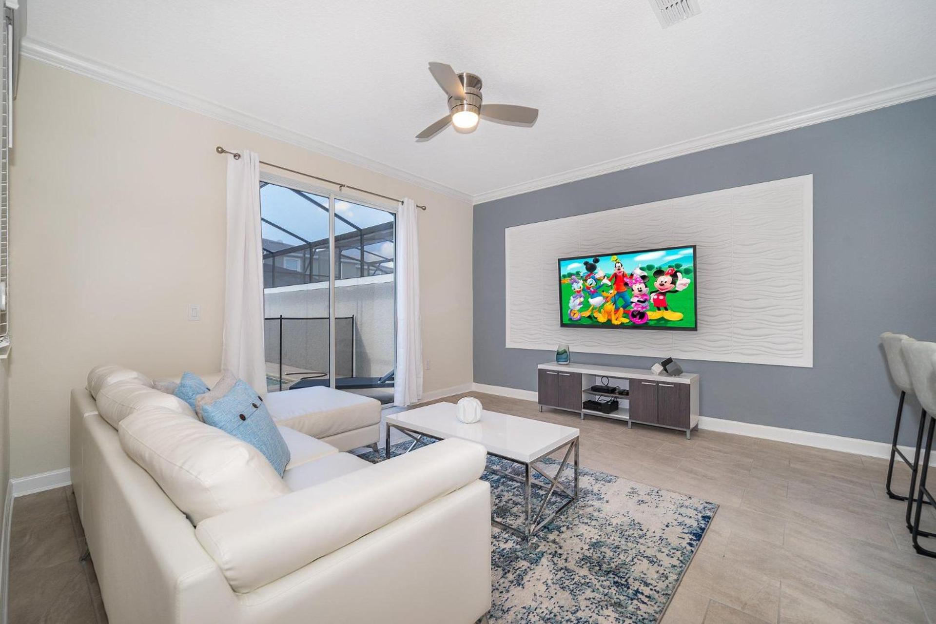 2921DH TOWNHOUSE 4 BEDROOMS & 3 BATHROOMS + POOL