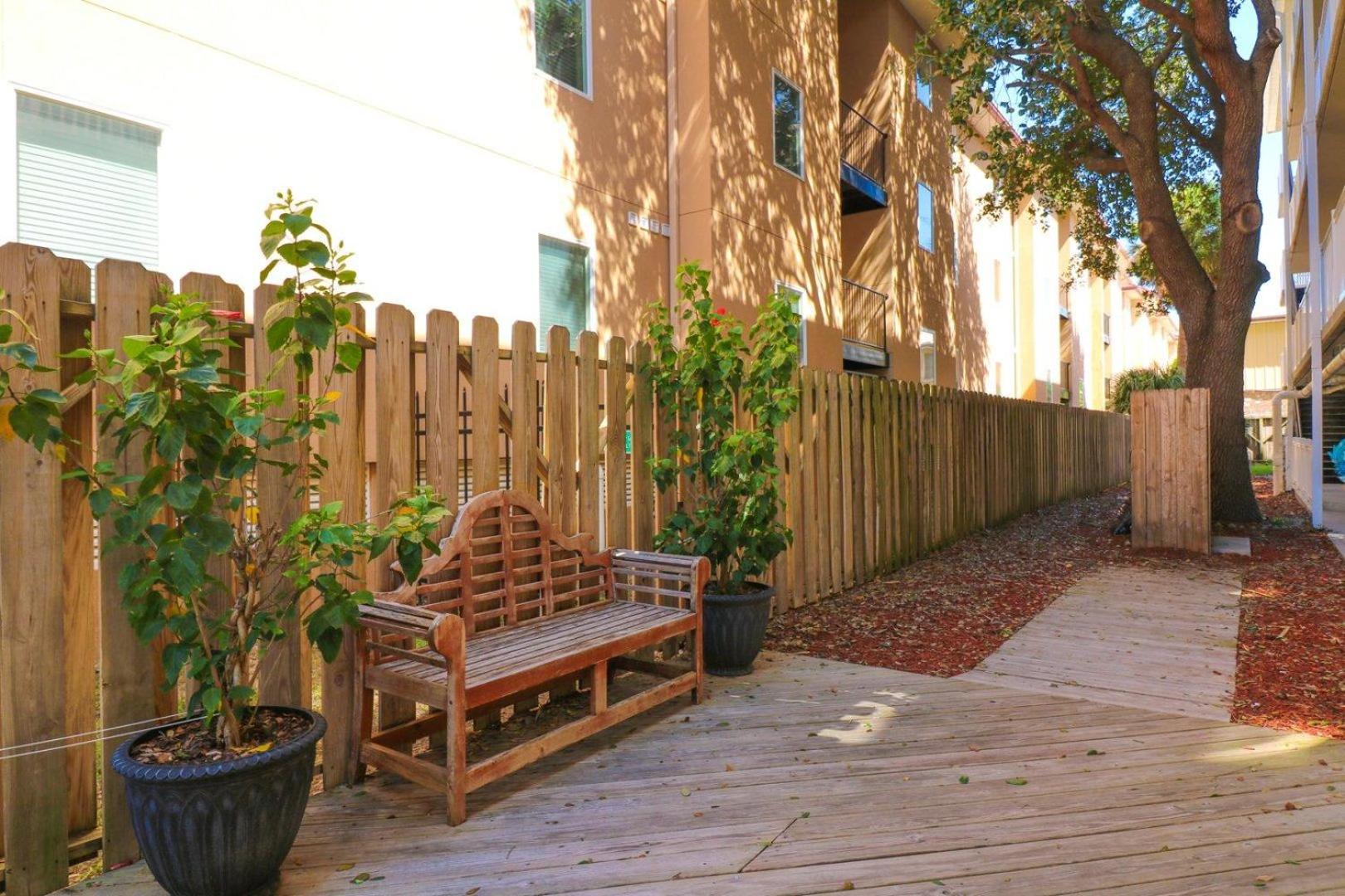 104 Pelican's Landing