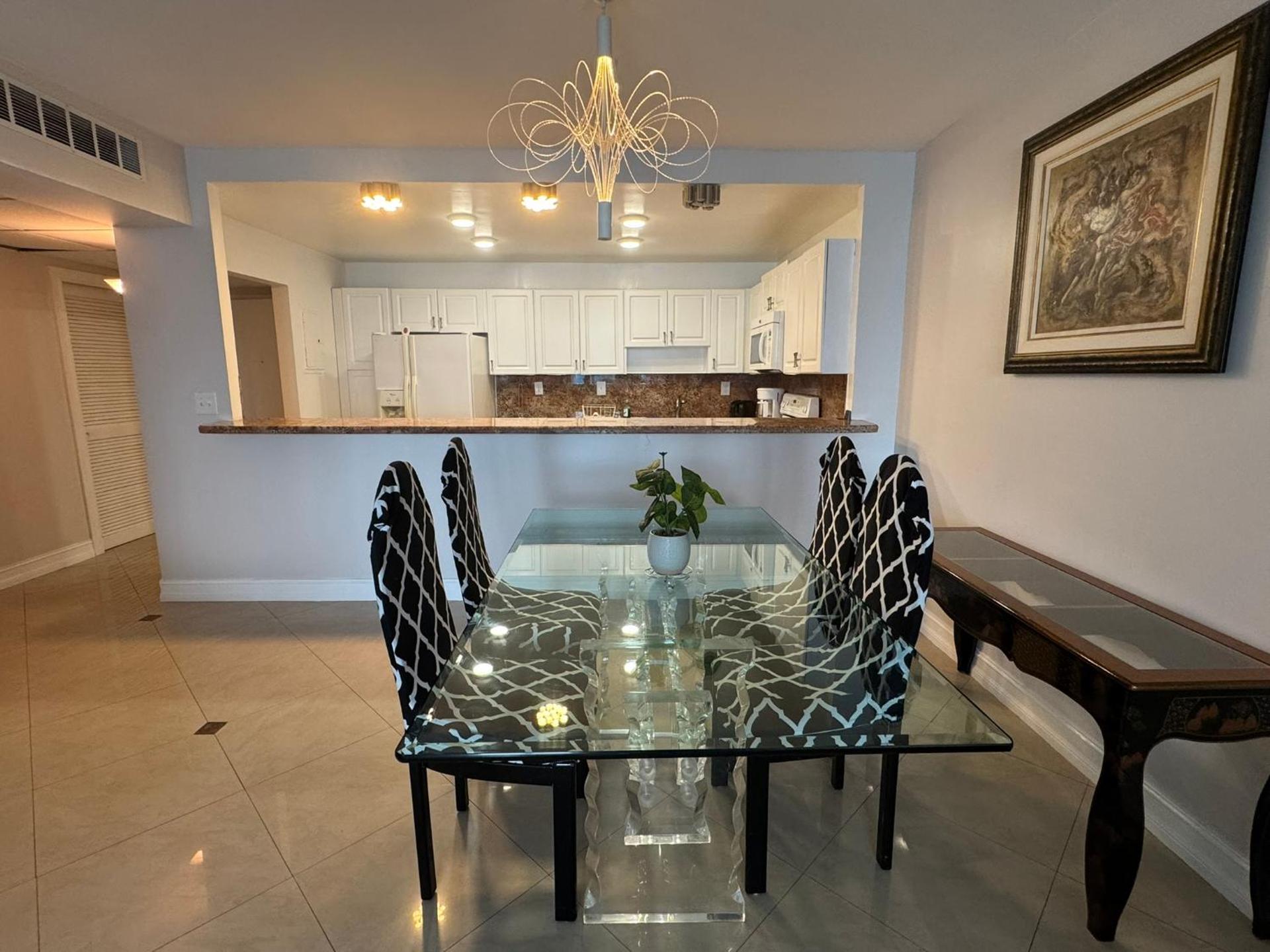 Luxury Ocean Reserve Condo Pool, Gym & Beach Access