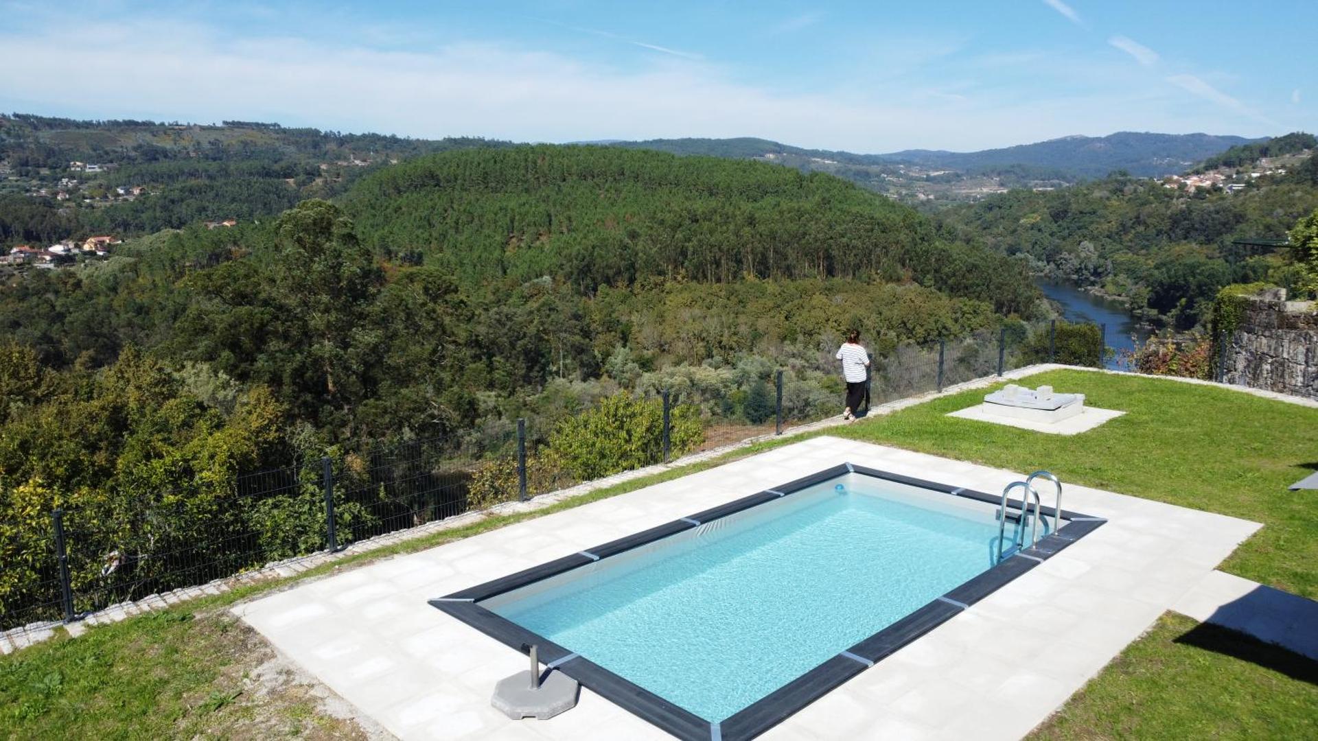 Casa do Barbeiro - View of the River Minho