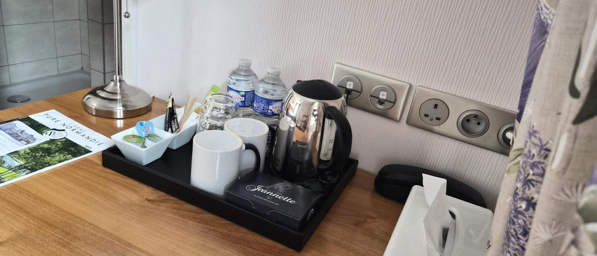 Coffee/tea facilities