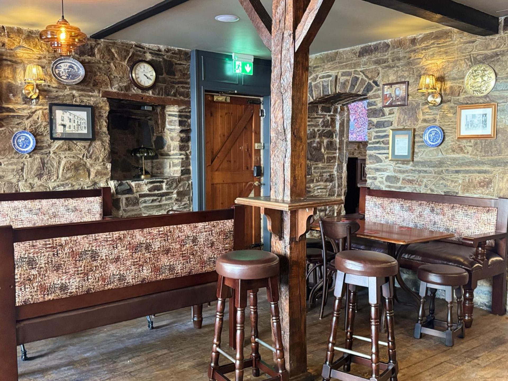 Restaurant/places to eat