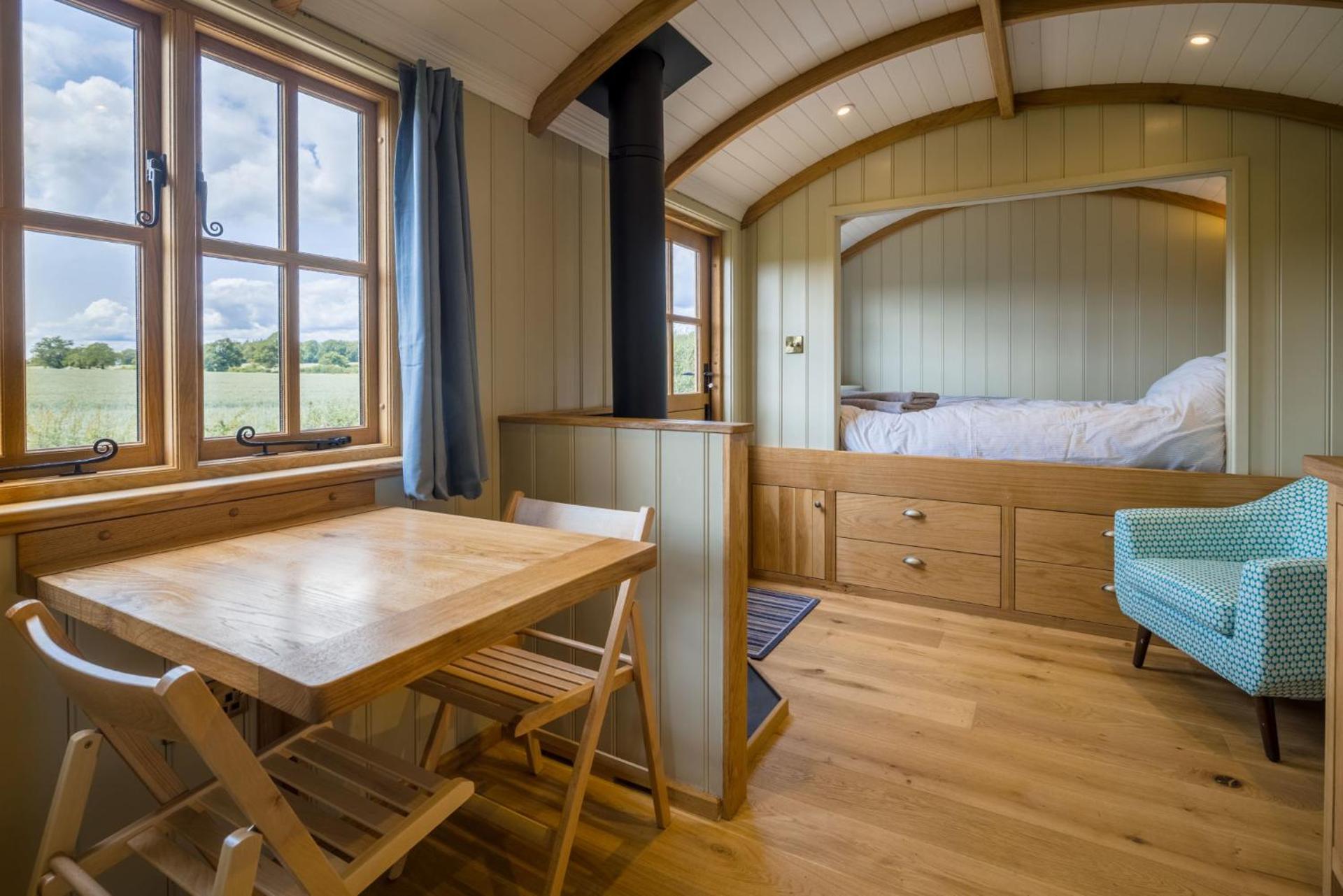 Little Park Farm Queen Anne Farmhouse & Apartments