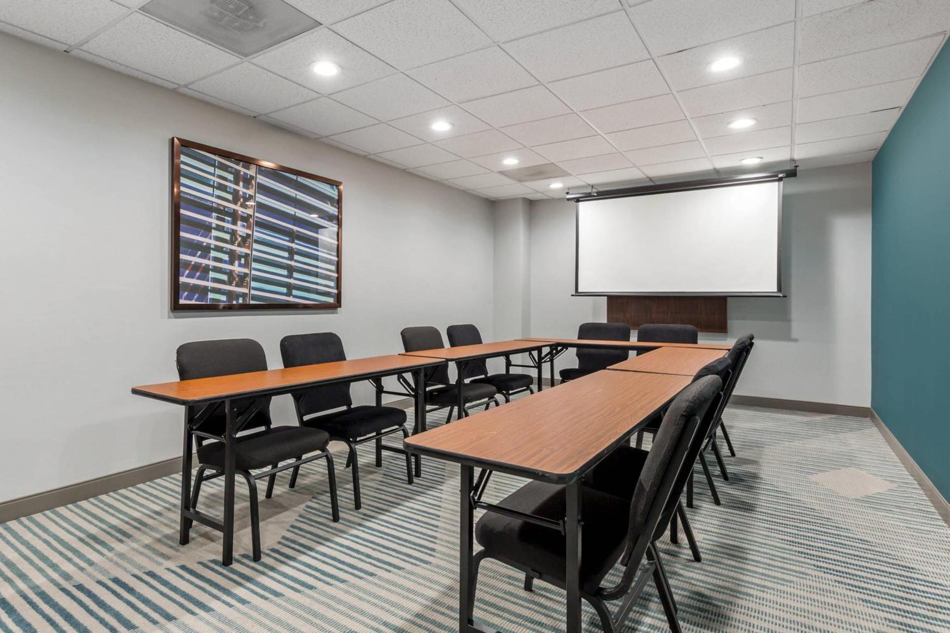 Meeting/conference room