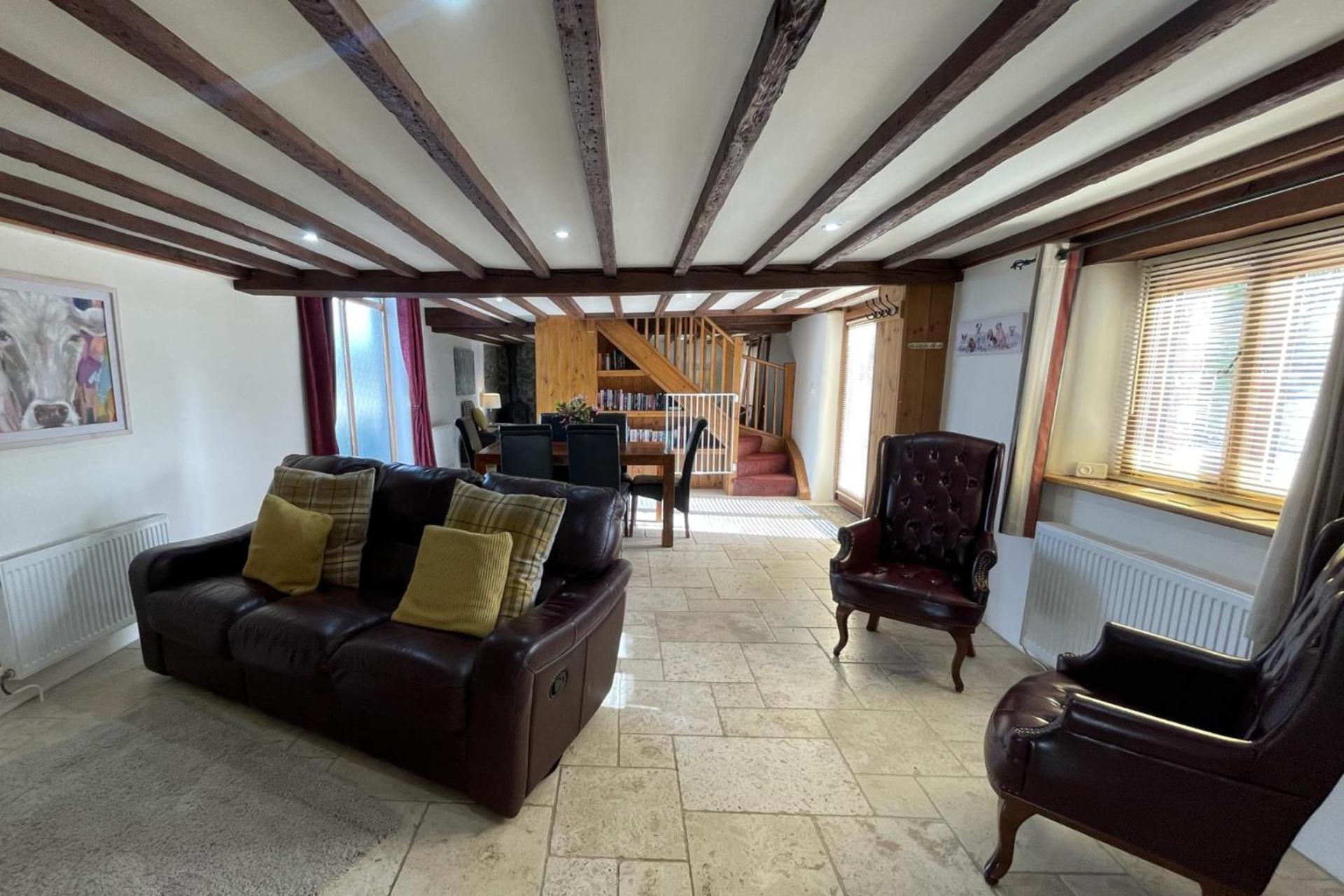 Rural Retreat - Private Hot Tub