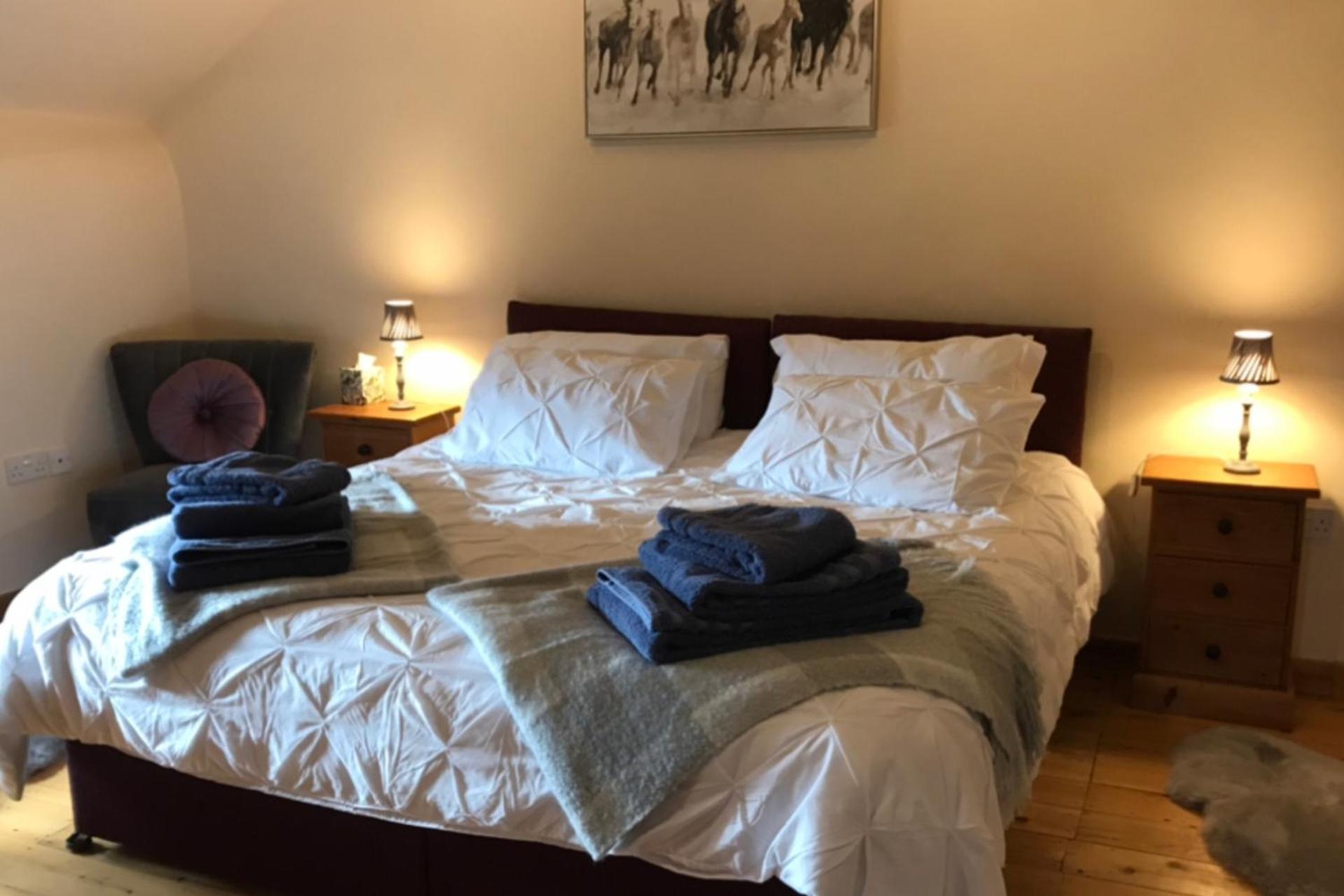 Rural Retreat - Private Hot Tub