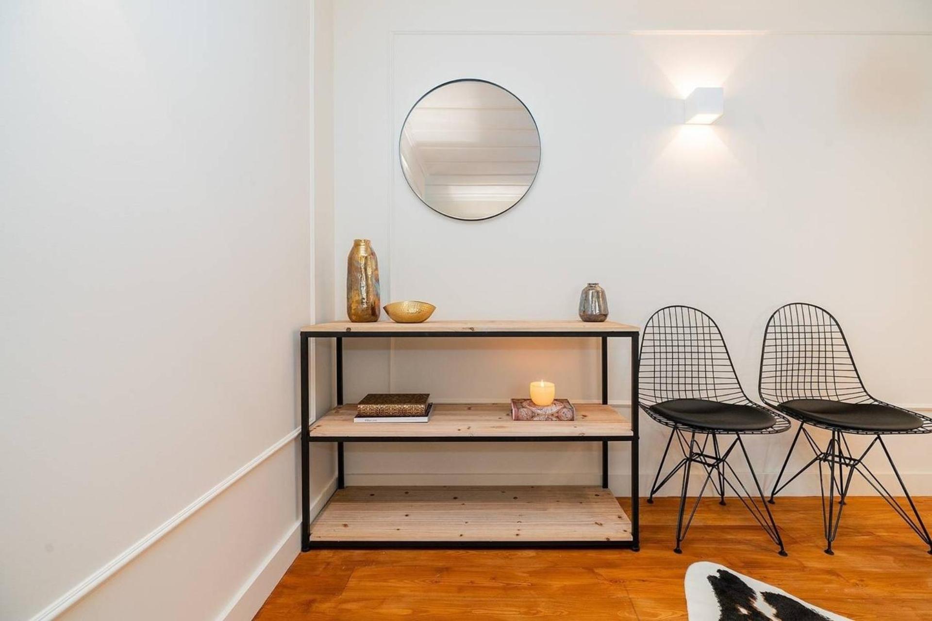 Stylish 2BD Apartment in Chiado