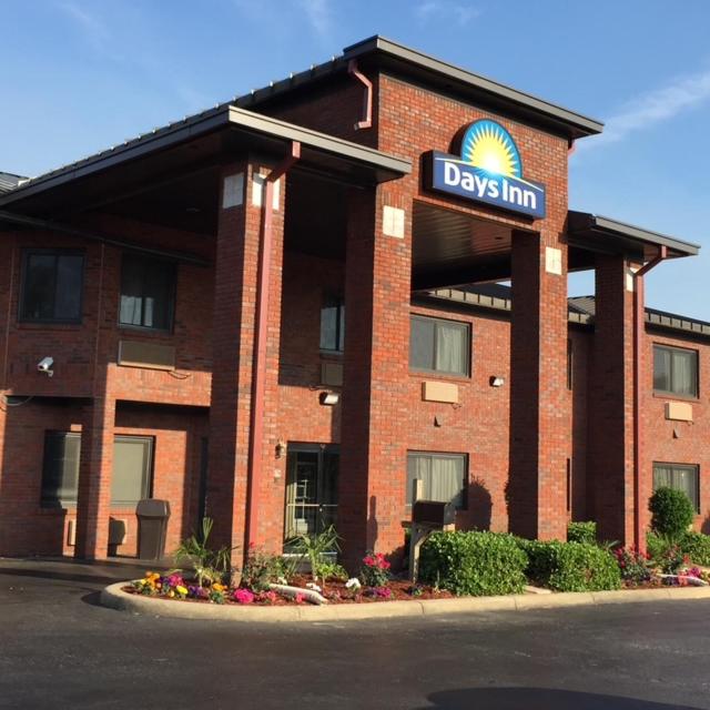 Days Inn by Wyndham Phenix City Near Fort Benning