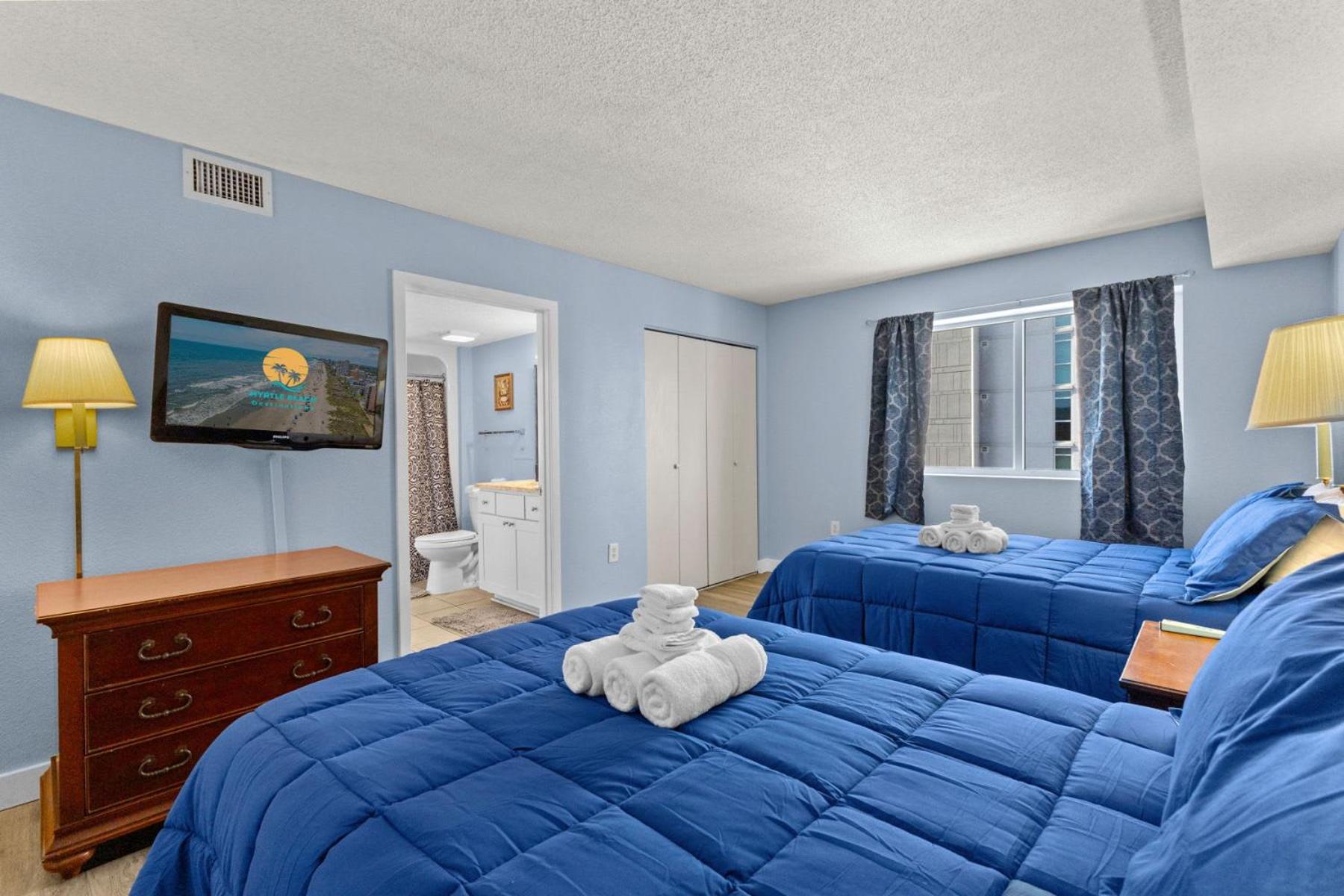 Roxanne Towers Penthouse 6 - Oceanfront