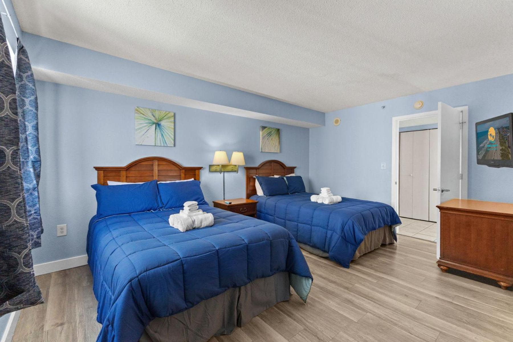 Roxanne Towers Penthouse 6 - Oceanfront