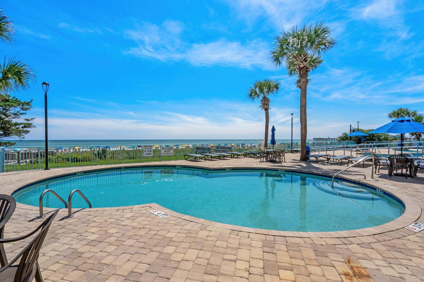 Roxanne Towers Penthouse 6 - Oceanfront