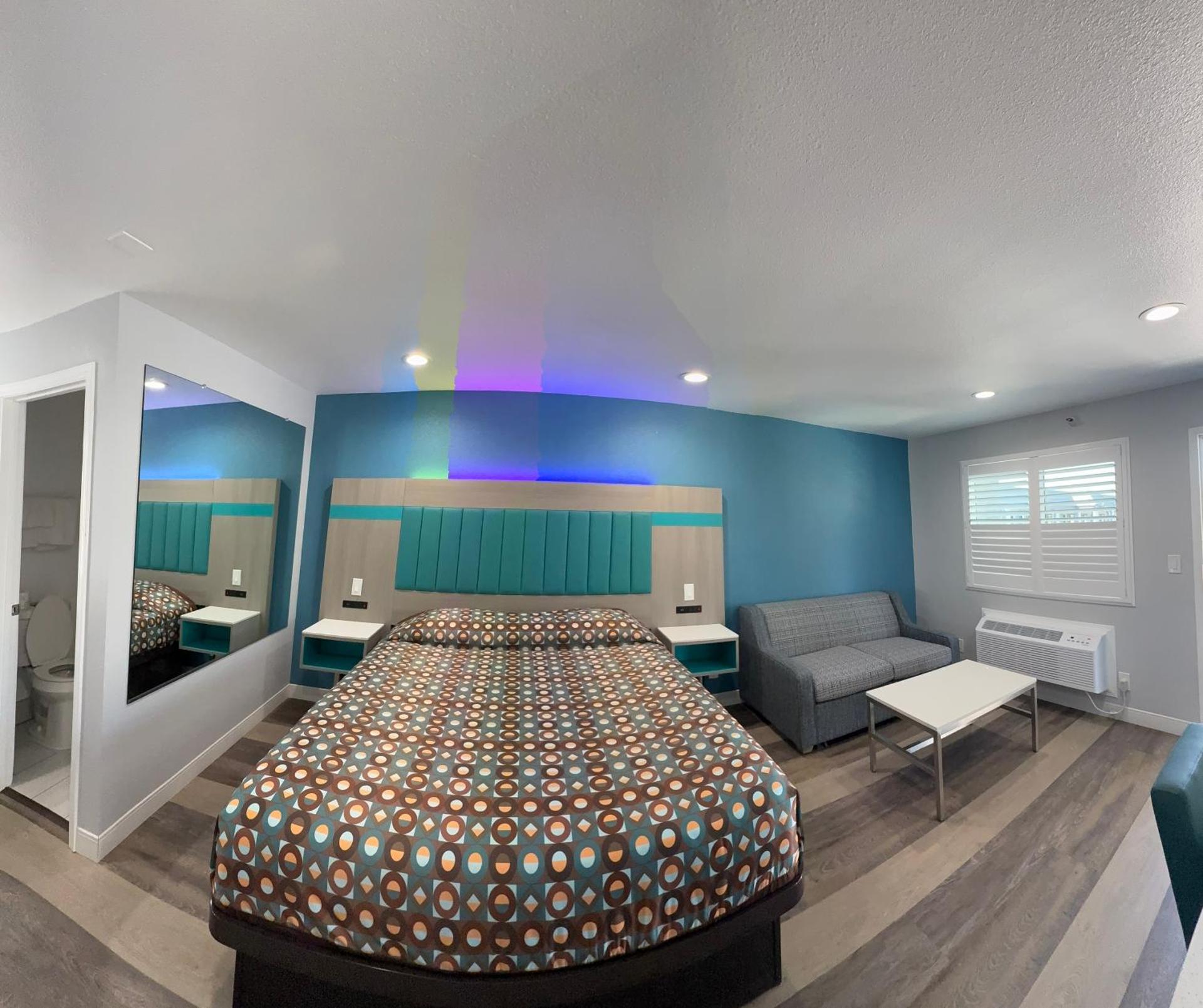 Royale Inn 老爺客棧 - San Gabriel, Los Angeles