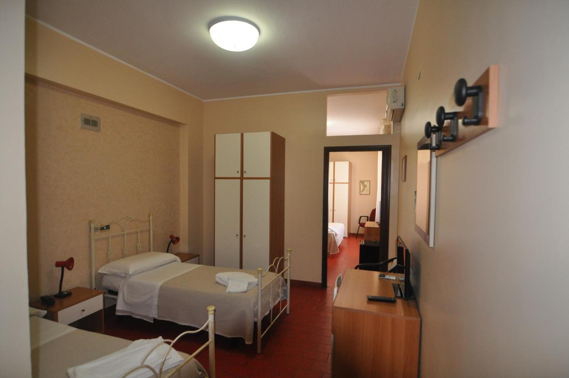 Quadruple Room with Shared Bathroom