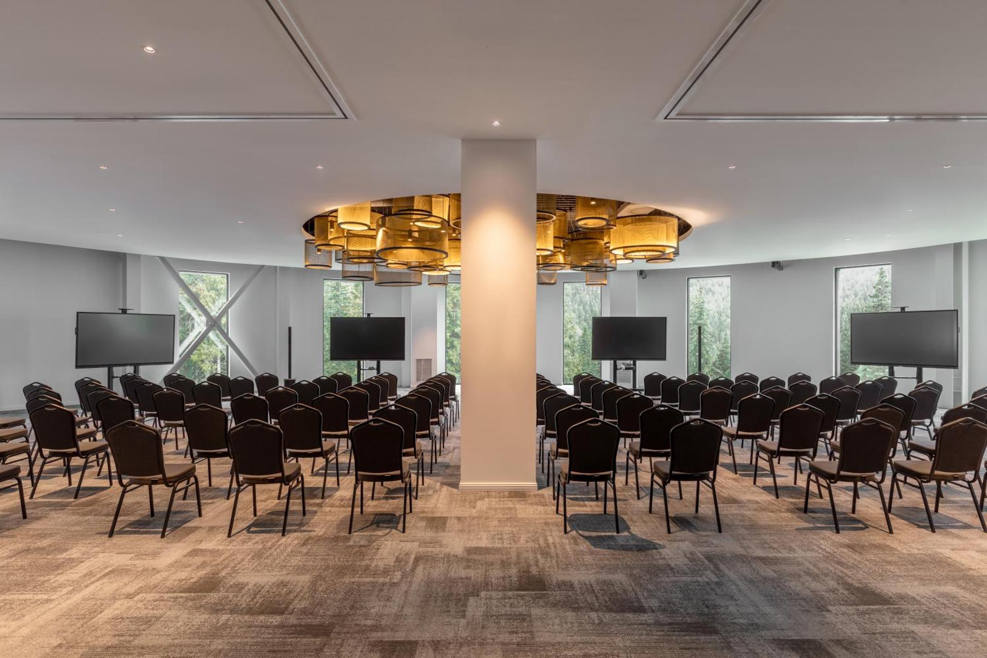 Meeting/conference room