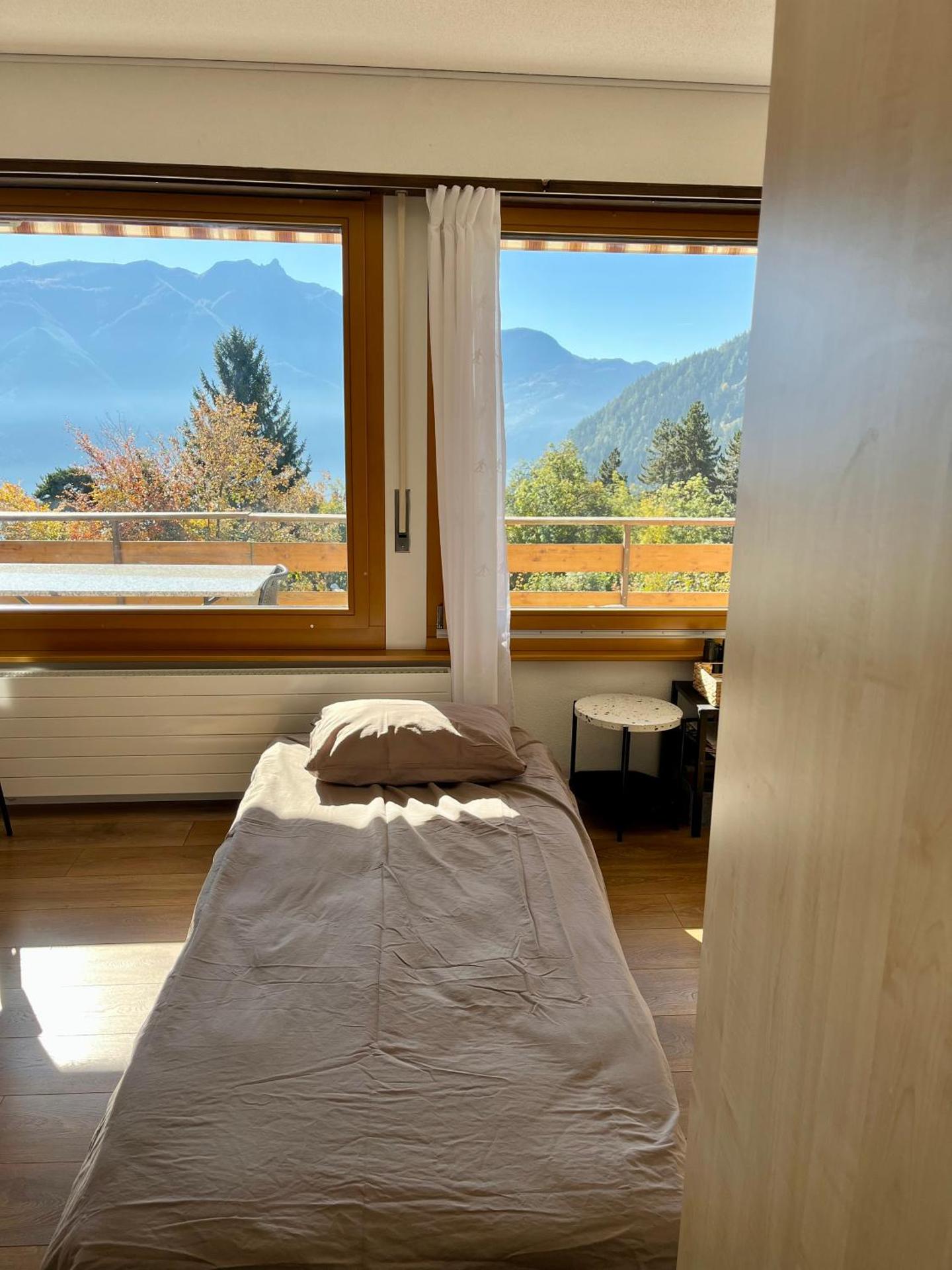 Studio rénové avec vue panoramique