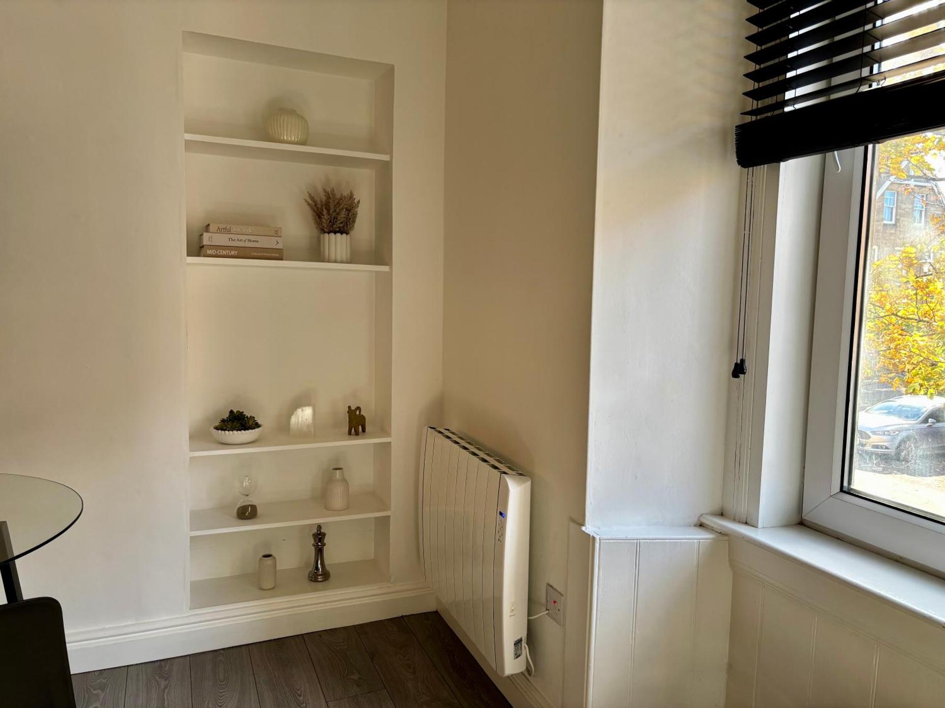 Stylish 1 Bed Edinburgh City Centre Apartment