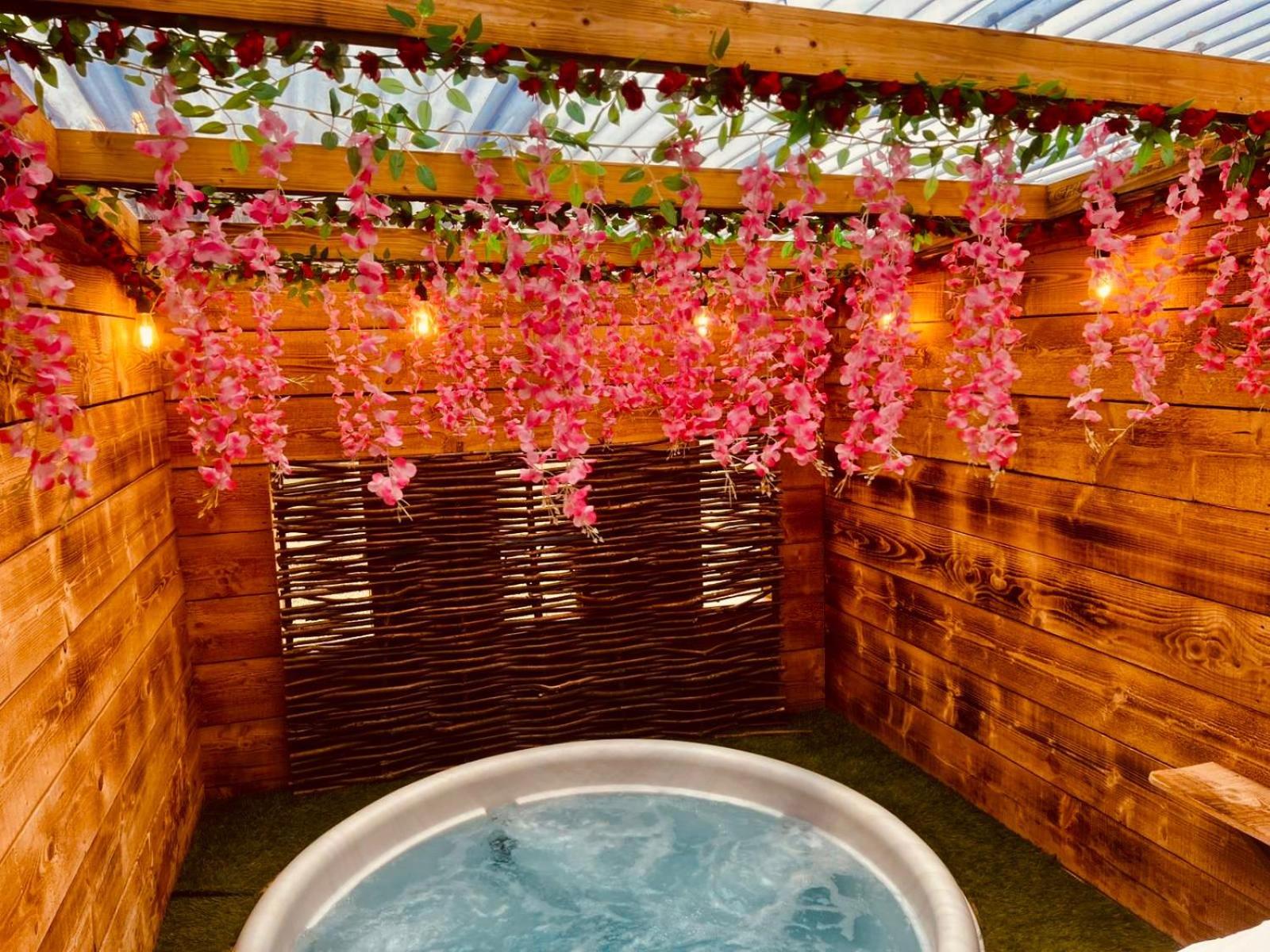 Little Eden Country Park, Bridlington with Private Hot Tubs
