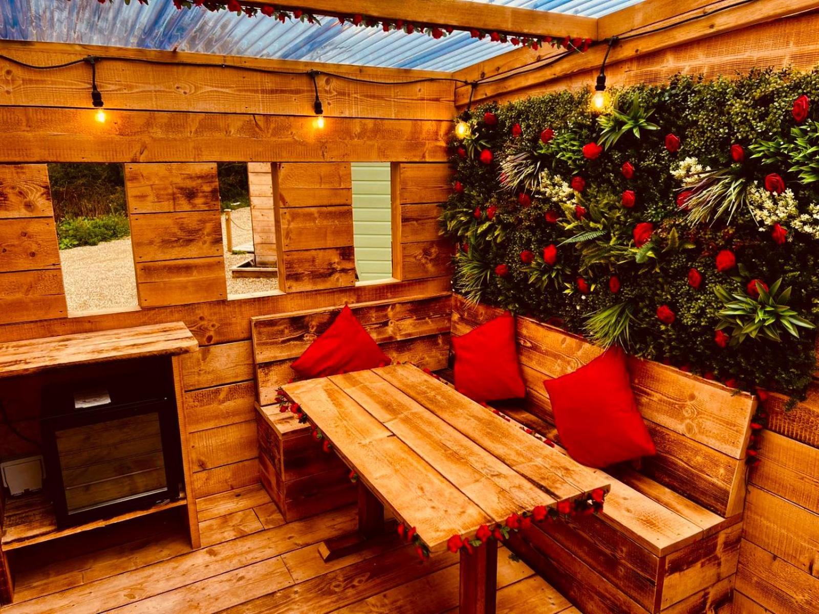 Little Eden Country Park, Bridlington with Private Hot Tubs