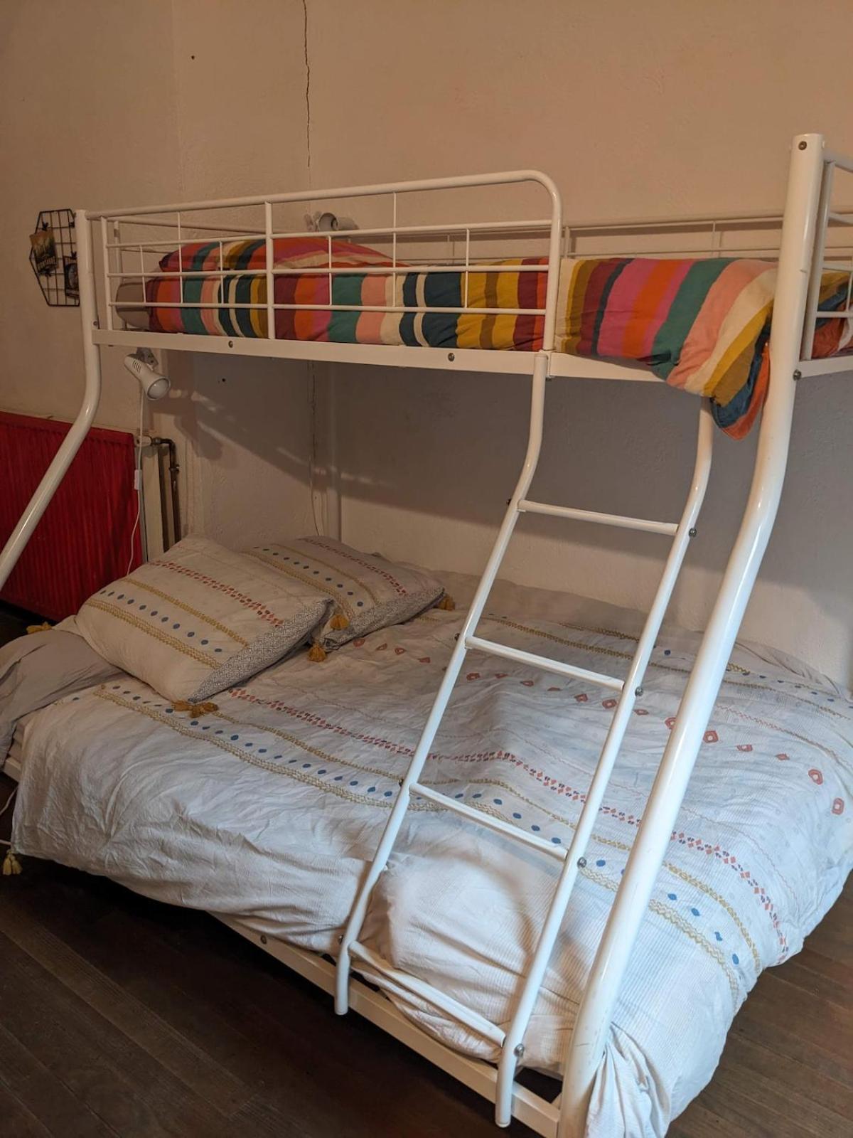 bunk bed