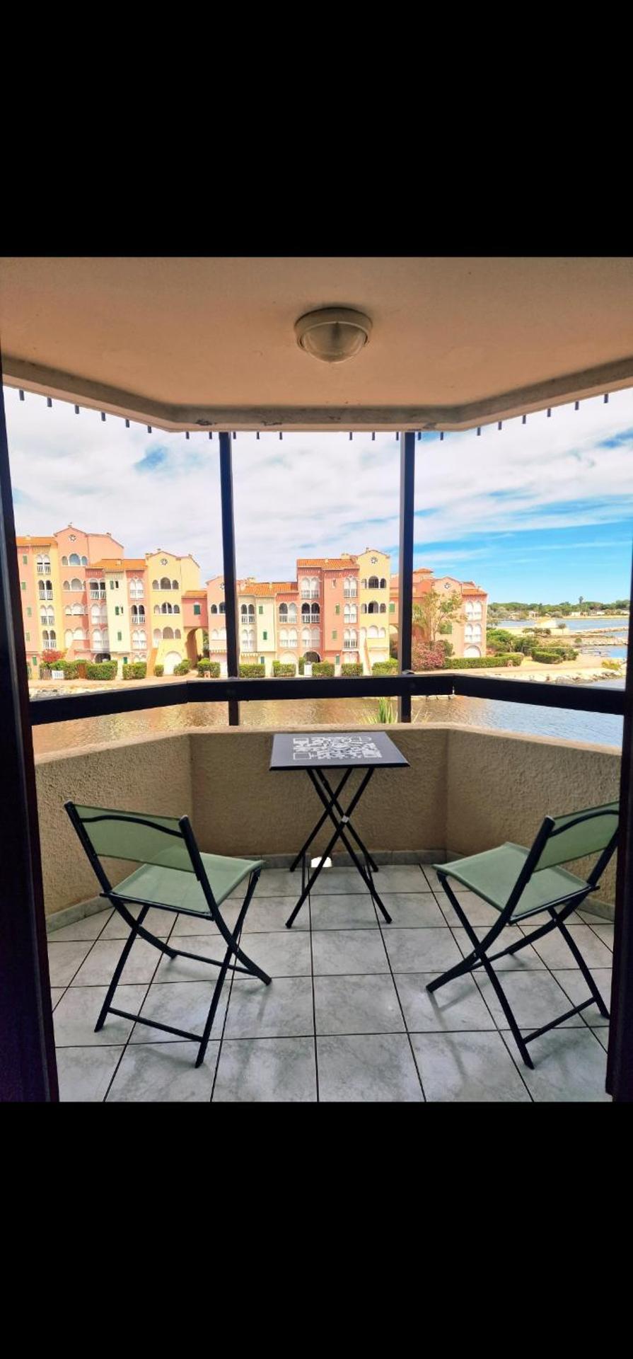 Studio Cozy au bord de l'eau